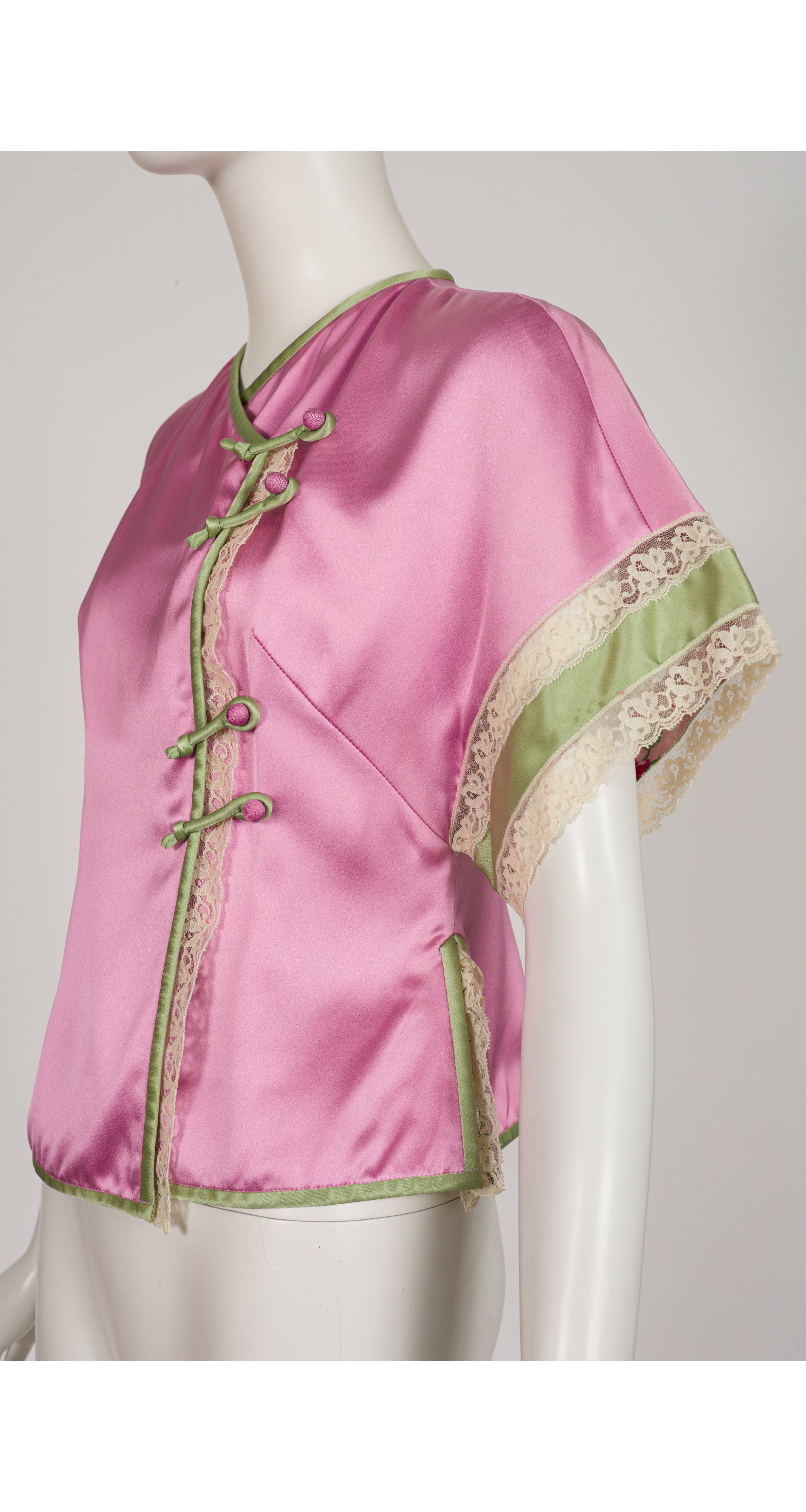 2006 S/S Pink Silk Lace Trim Short Sleeve Top