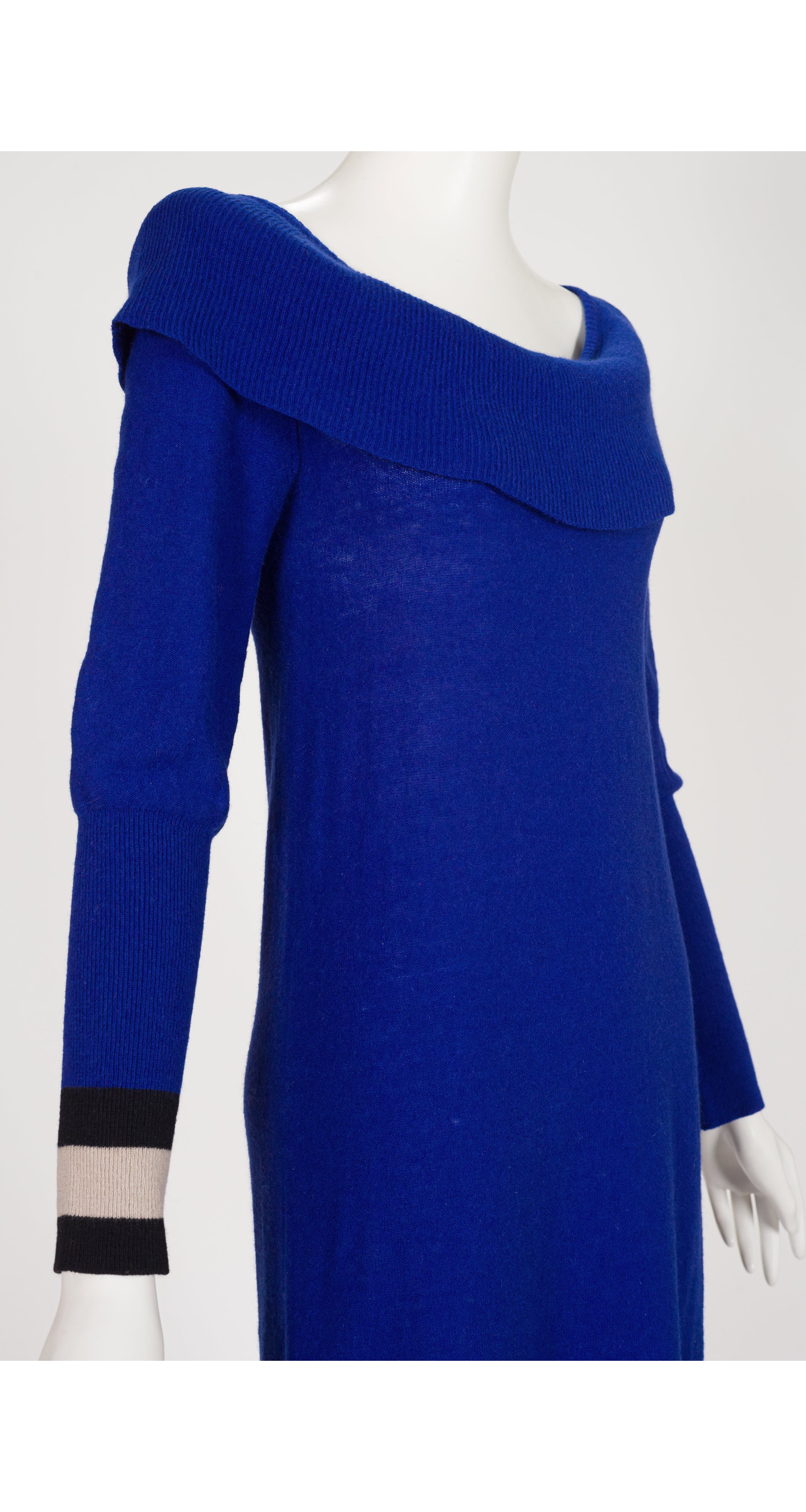 1982 S/S Indigo Wool Knit Ruffle Collar Dress