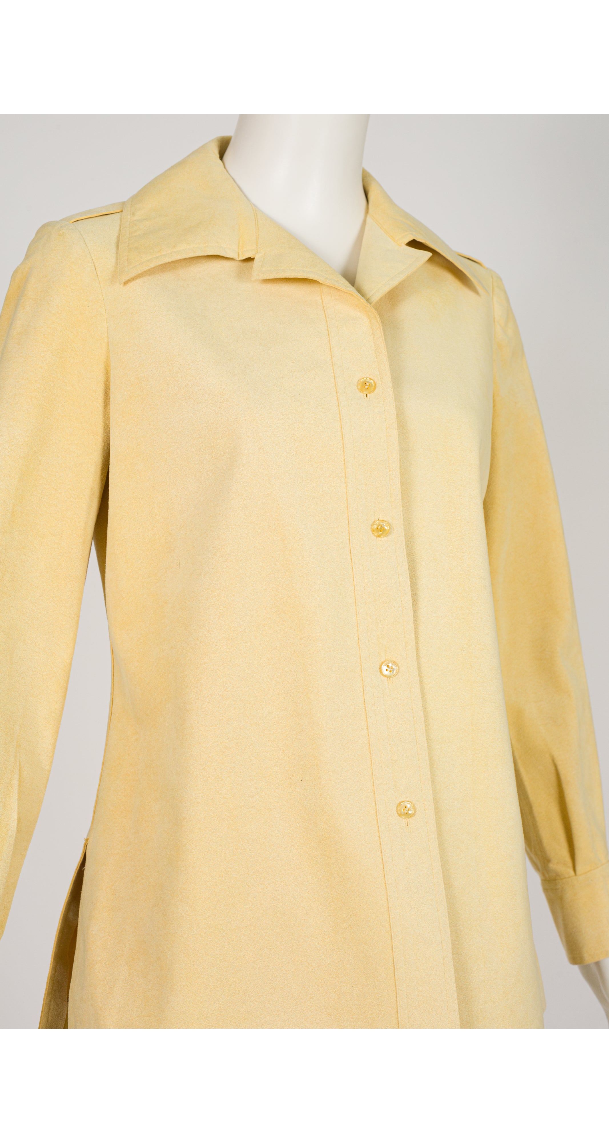 1973 S/S Butter Yellow Ultrasuede Collared Pant Suit