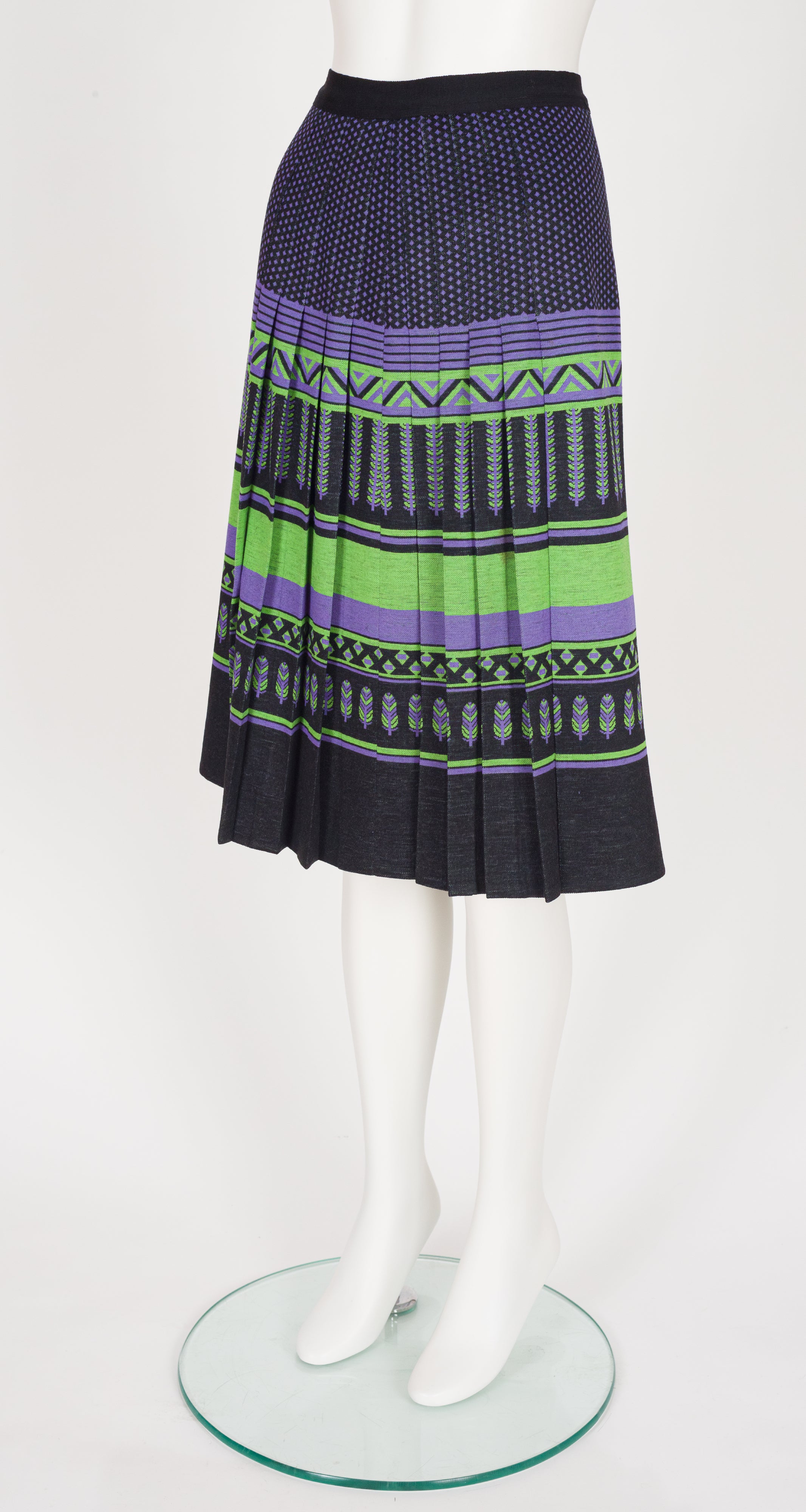 1973-74 F/W Feather Geometric Print Black Wool Jersey Pleated Skirt