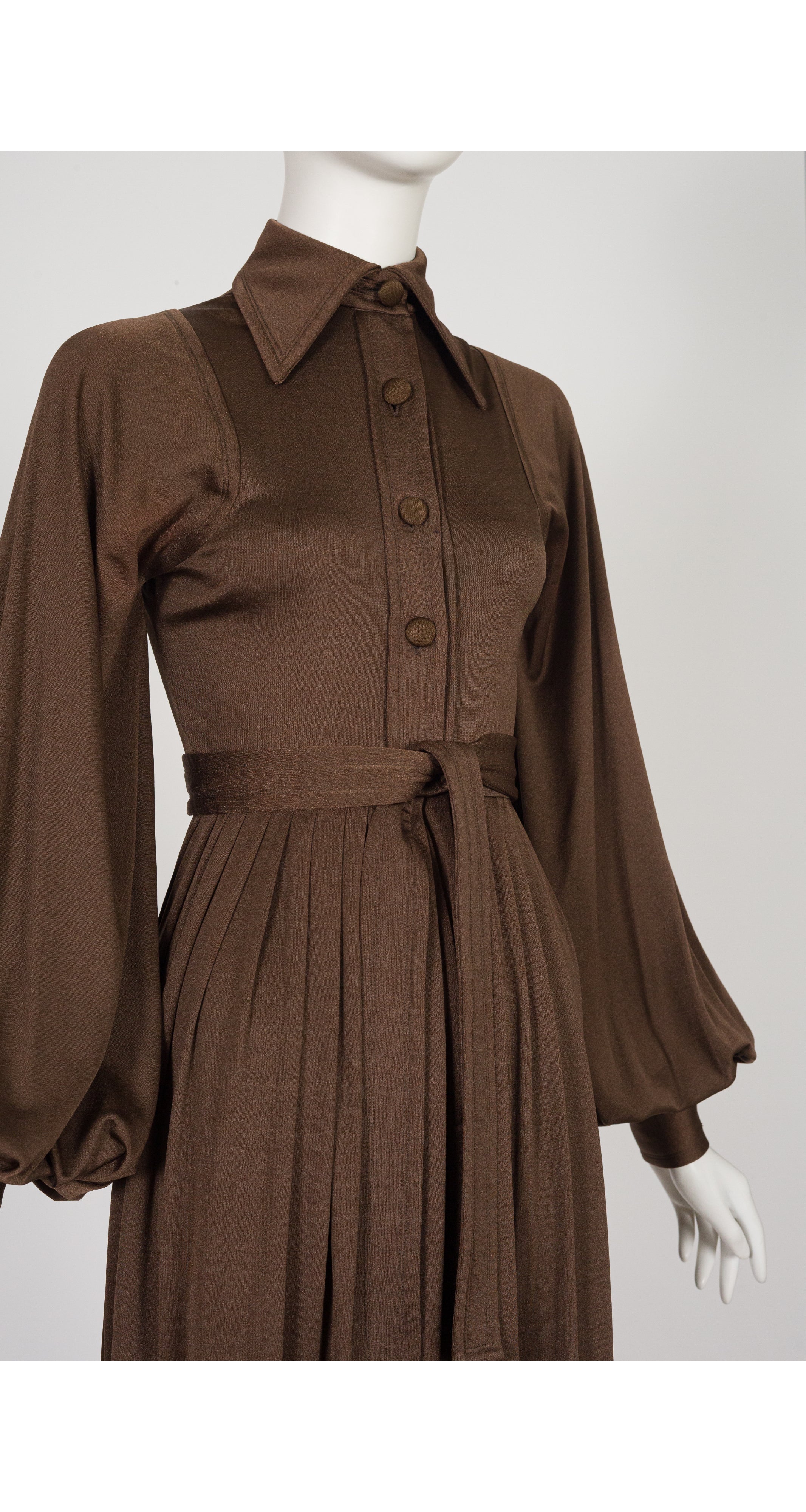 1970s Brown Jersey Bishop Sleeve Collared Maxi Dress