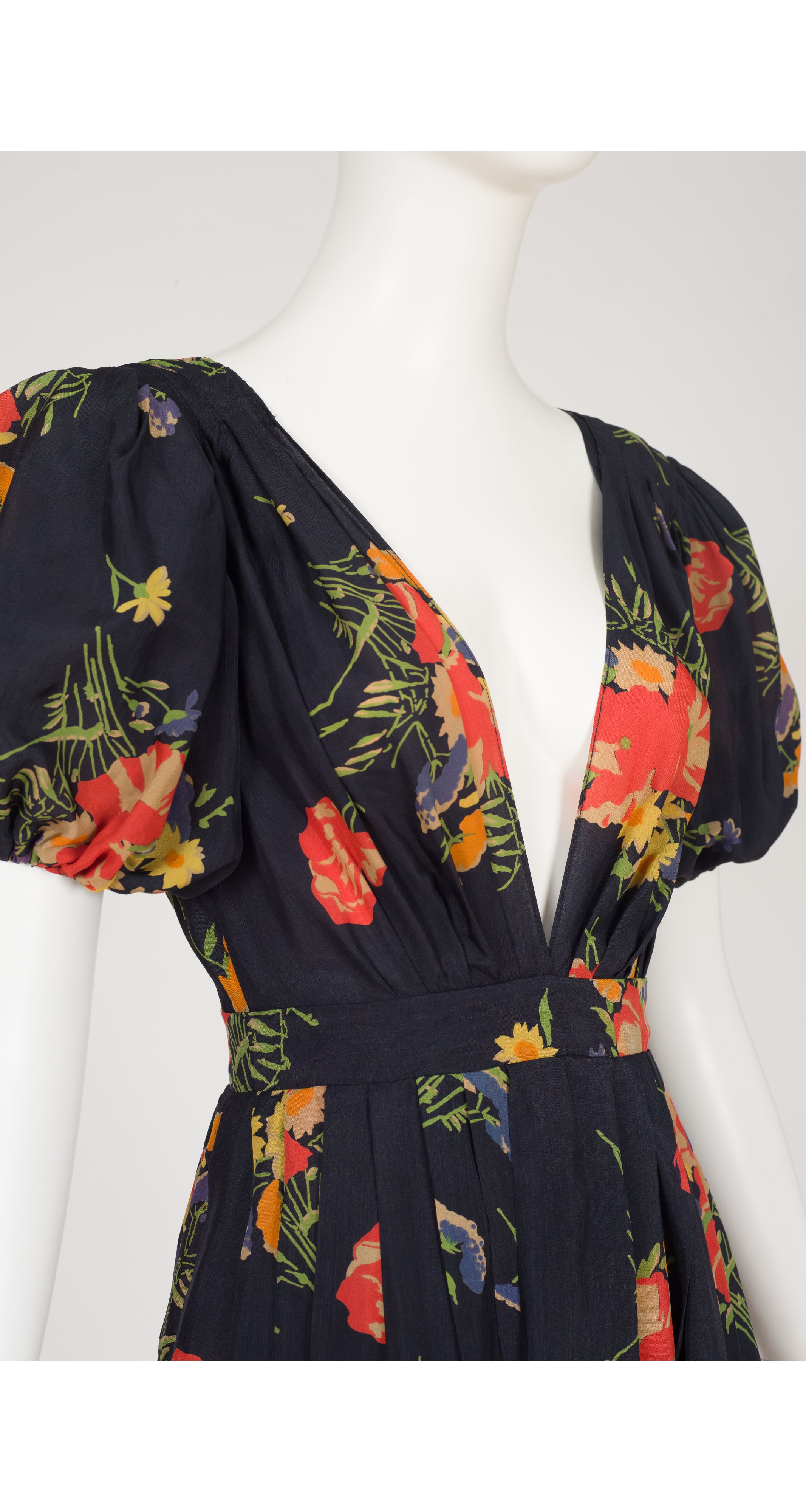 1974 S/S Floral Black Plunge Neck Puff Sleeve Dress