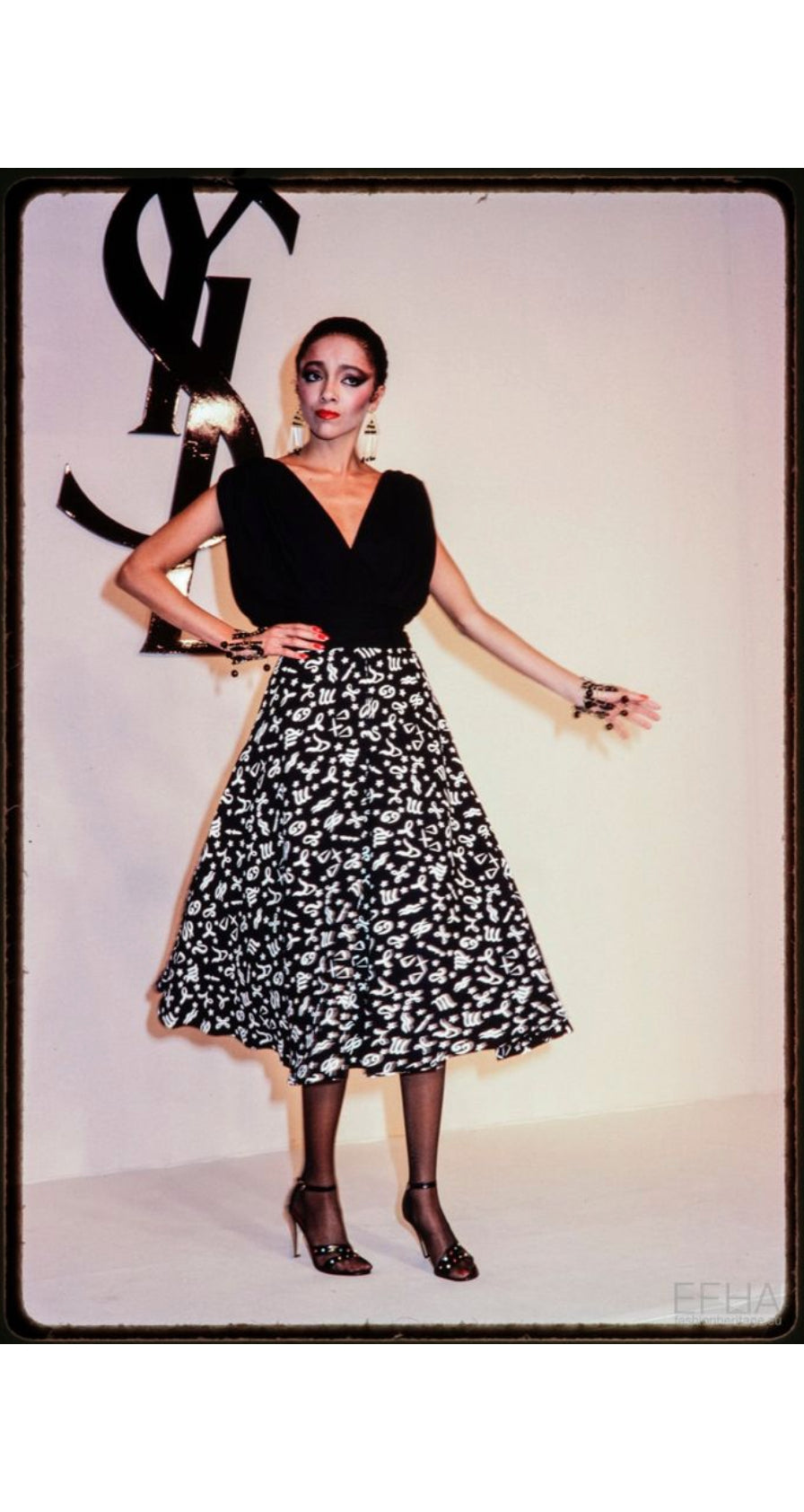 1982 S/S Zodiac Sign Black Silk Top & Maxi Skirt Set