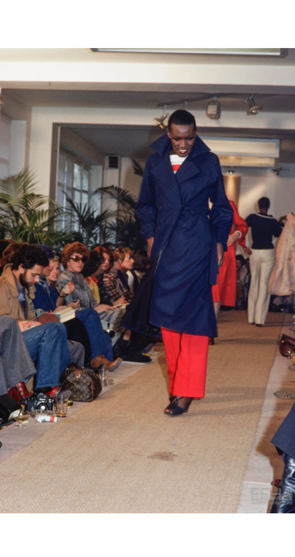 1976 S/S Cream Wool Double-Breasted Trench Coat