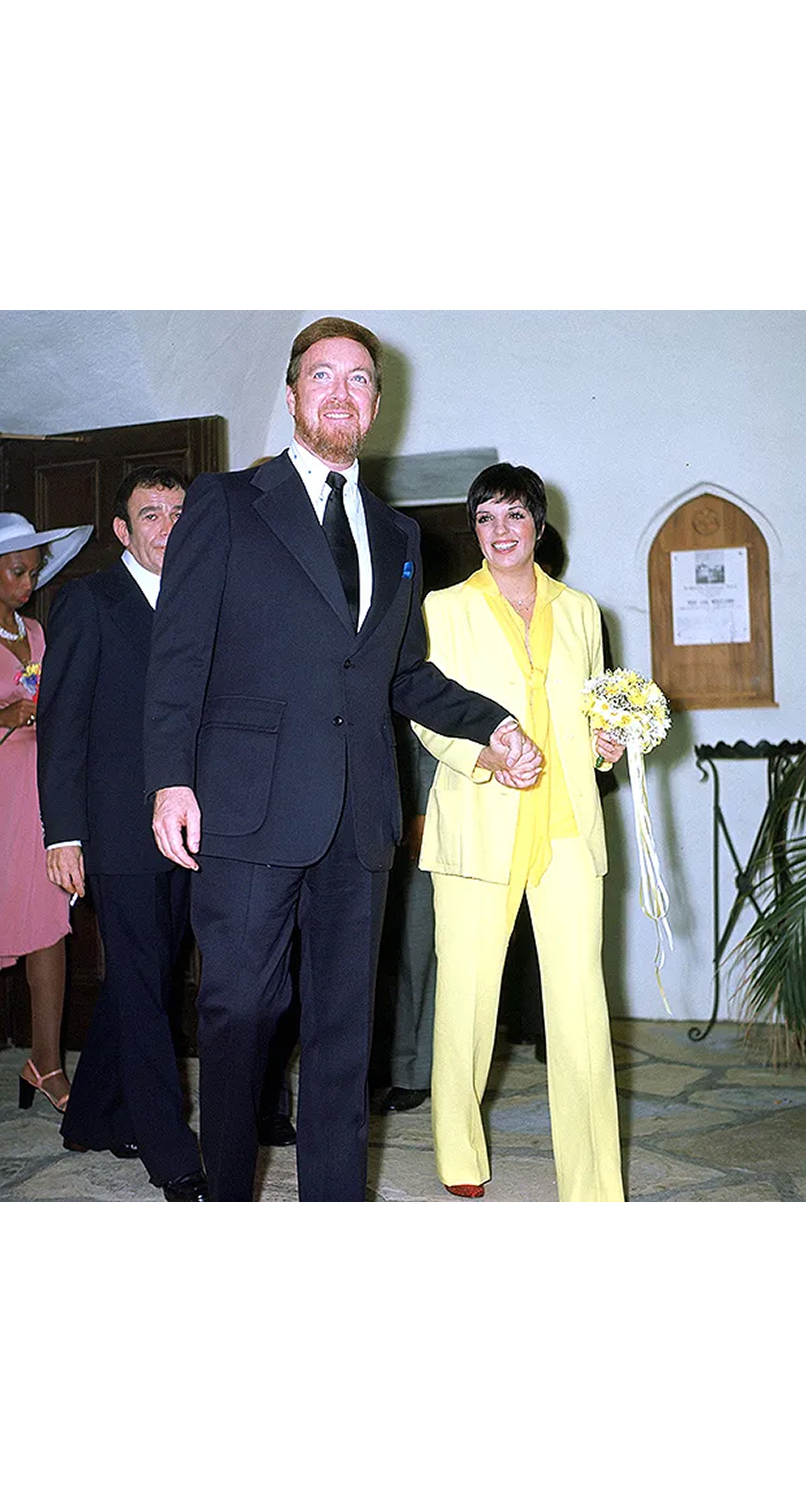 1973 S/S Butter Yellow Ultrasuede Collared Pant Suit