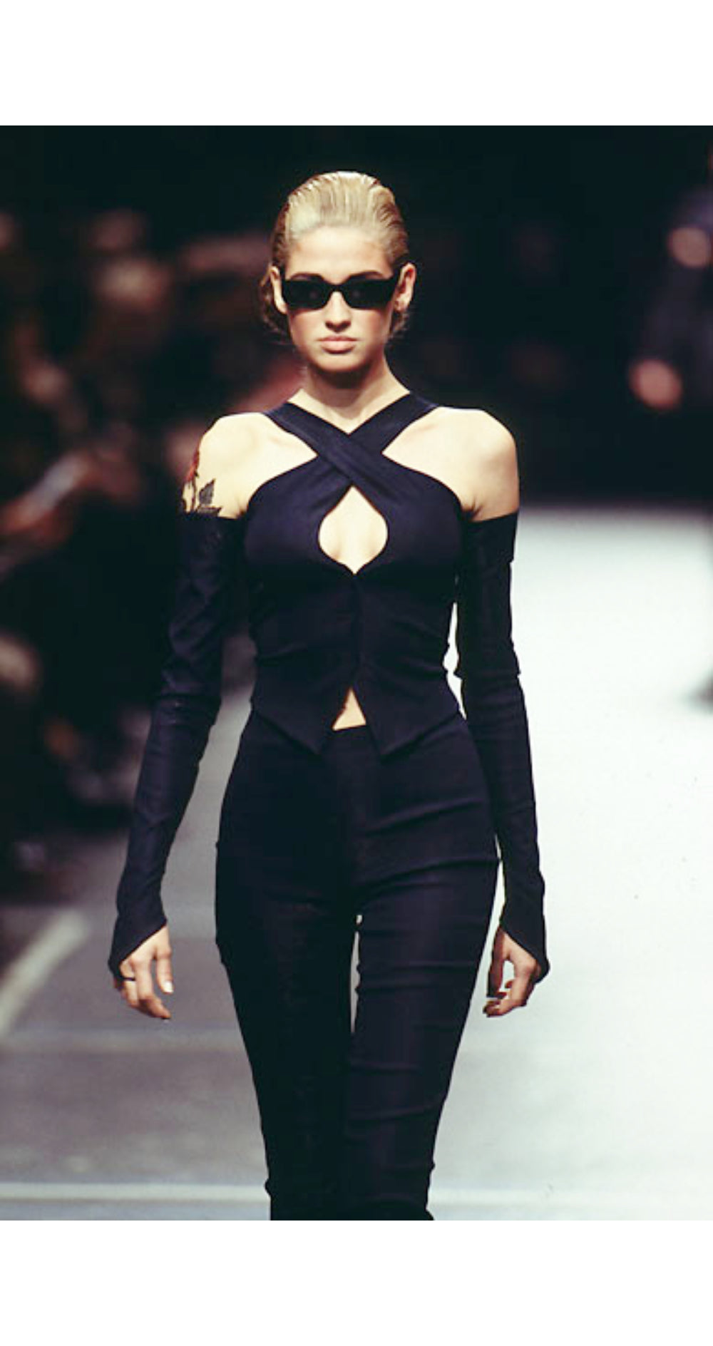 1996 S/S NWT Gray Linen Hook Finger Long Opera Gloves