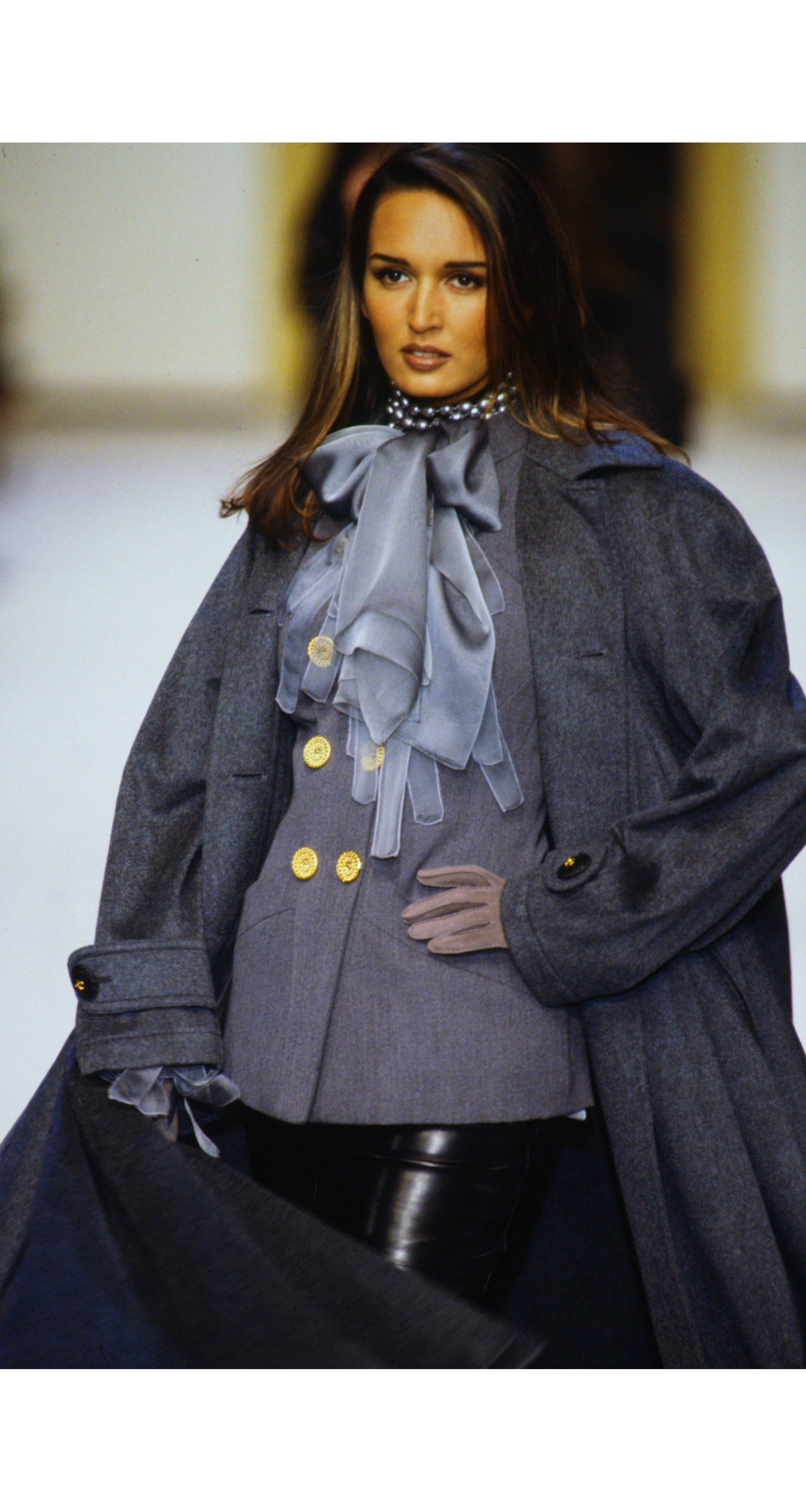 1992 F/W Gray Wool Double-Breasted Skirt Suit