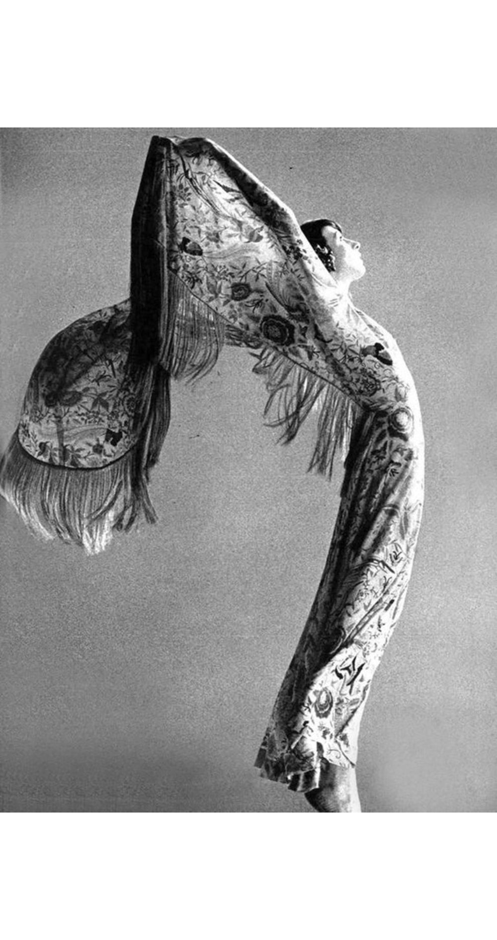 1971 S/S Floral Bird Print Black Jersey Fringe Piano Shawl