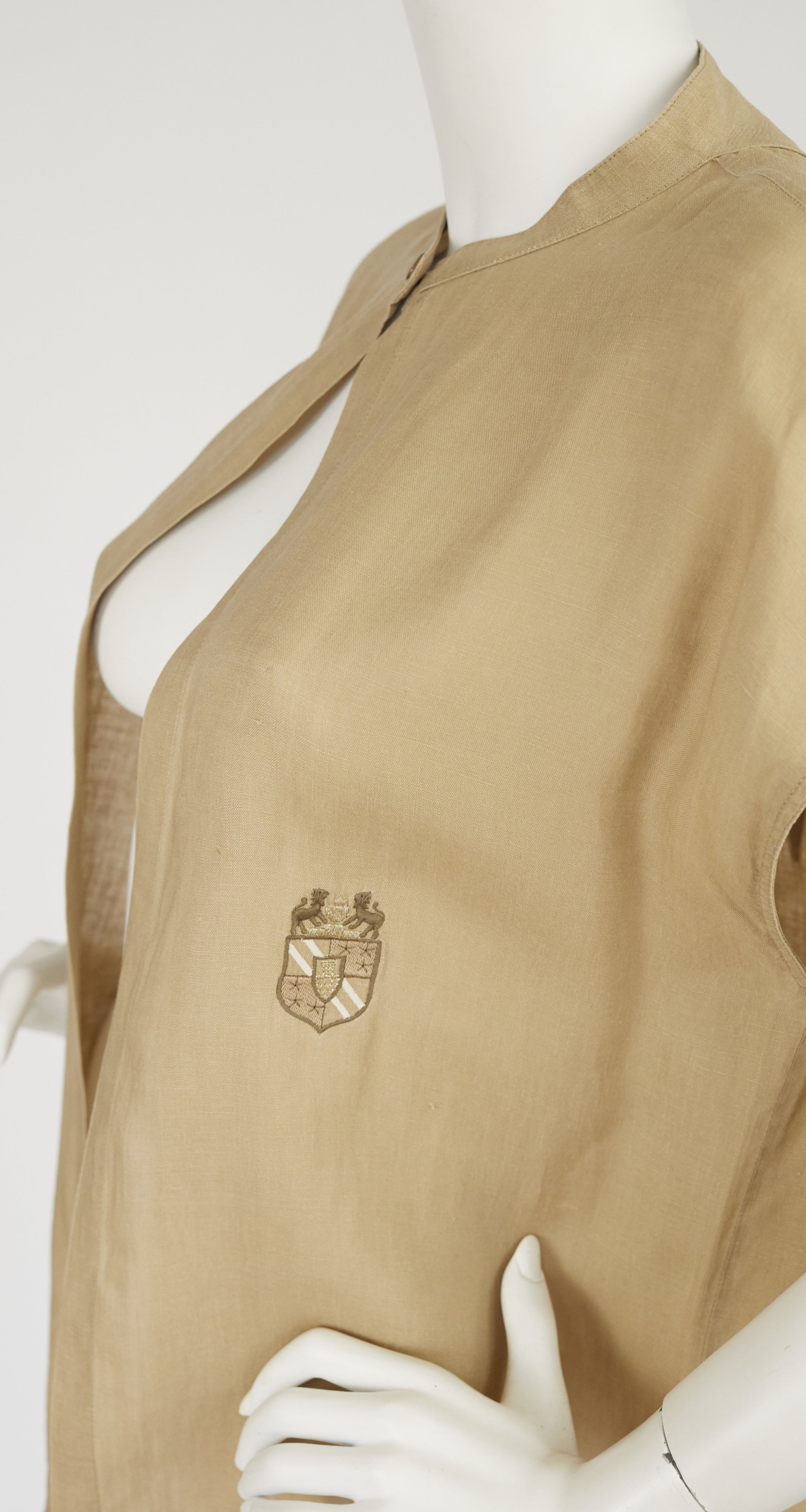 Early 1980s Coat of Arms Beige Linen Top