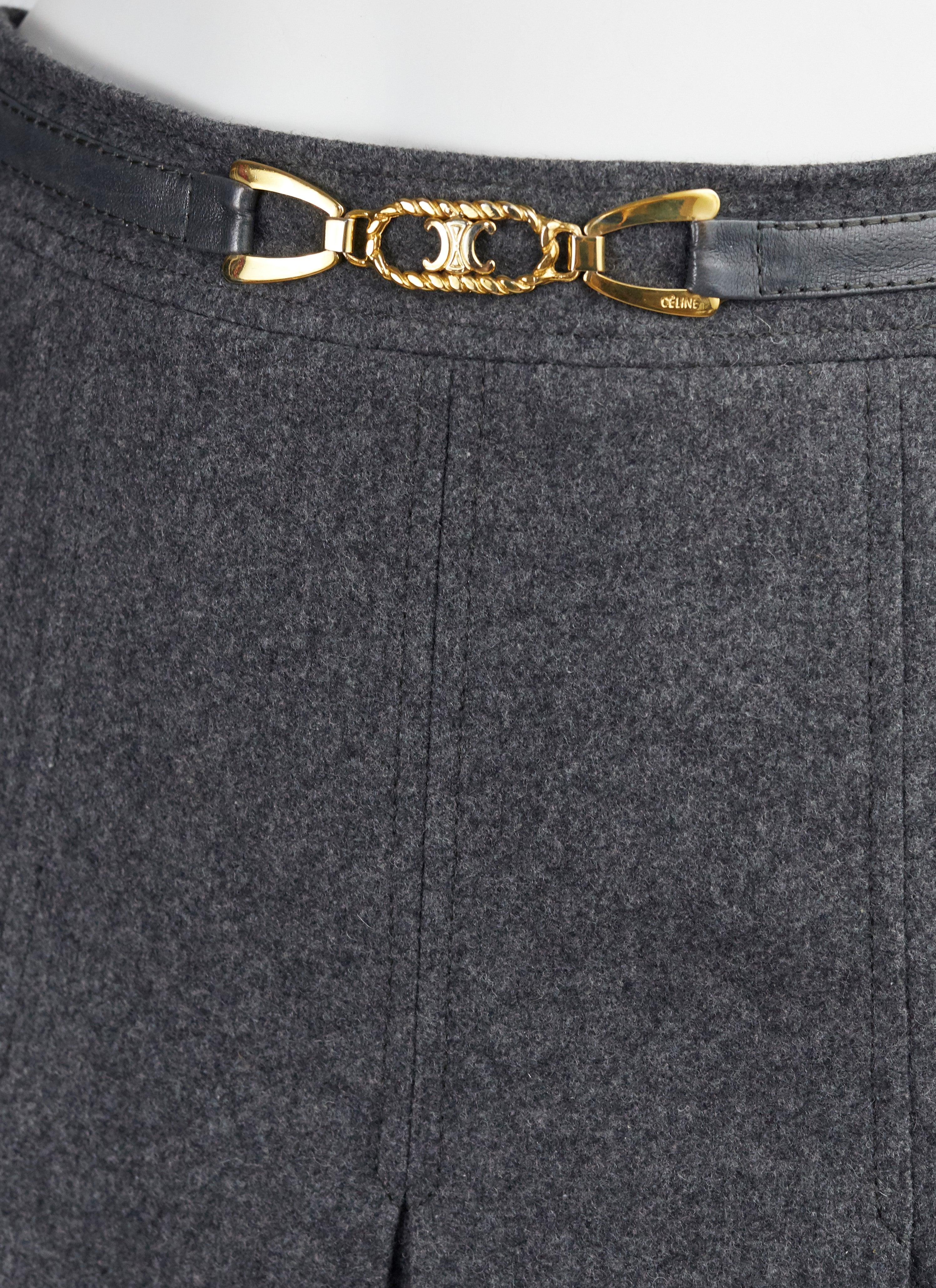 1970s Gold Buckle Gray Wool Pleated Skirt