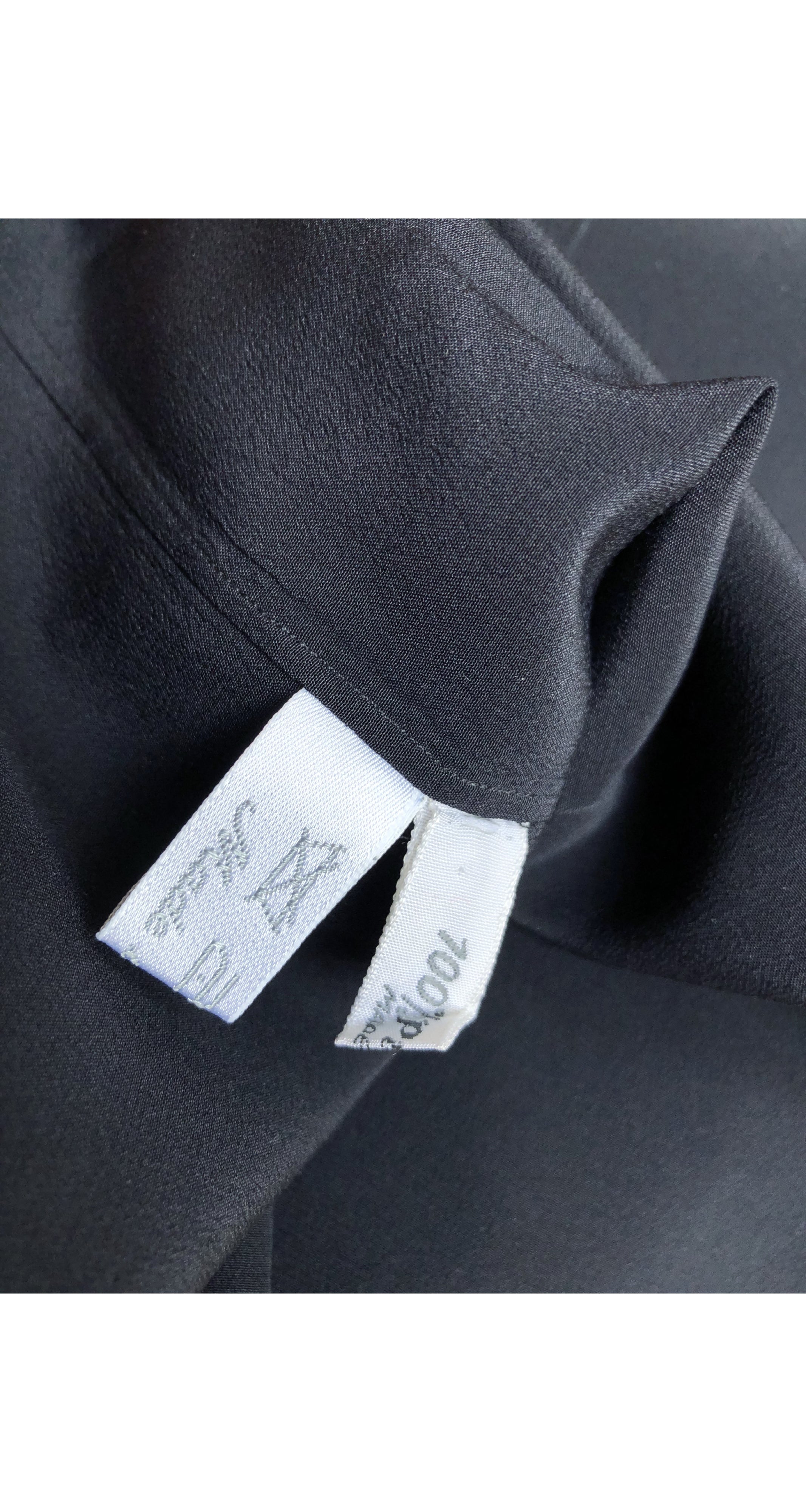 1980s Men's Black & White Striped Silk Collared Shirt