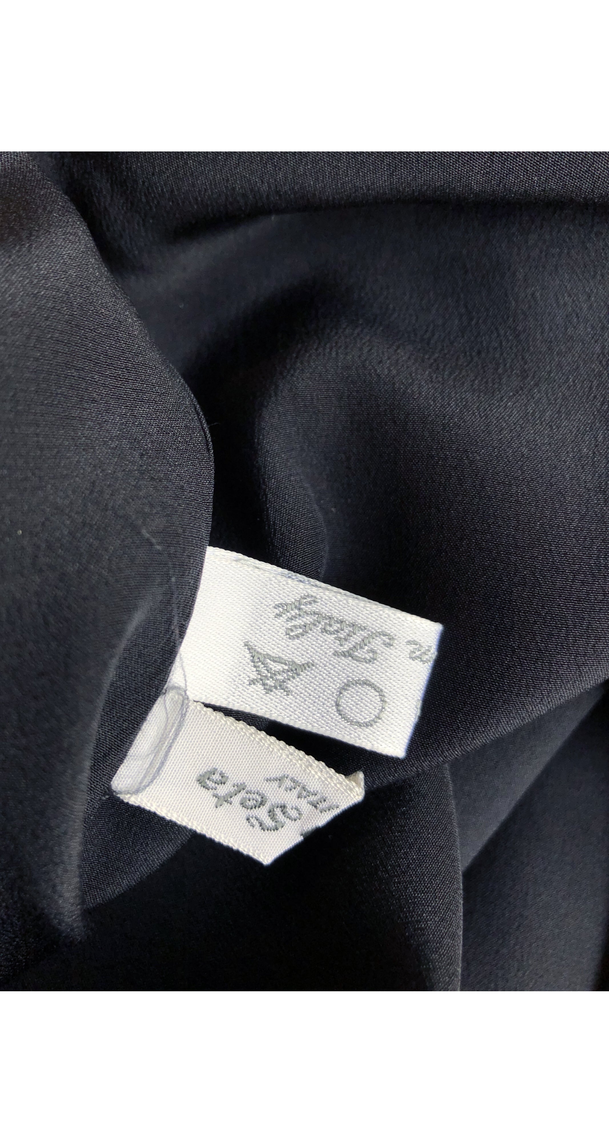 1980s Men's Black & White Striped Silk Collared Shirt