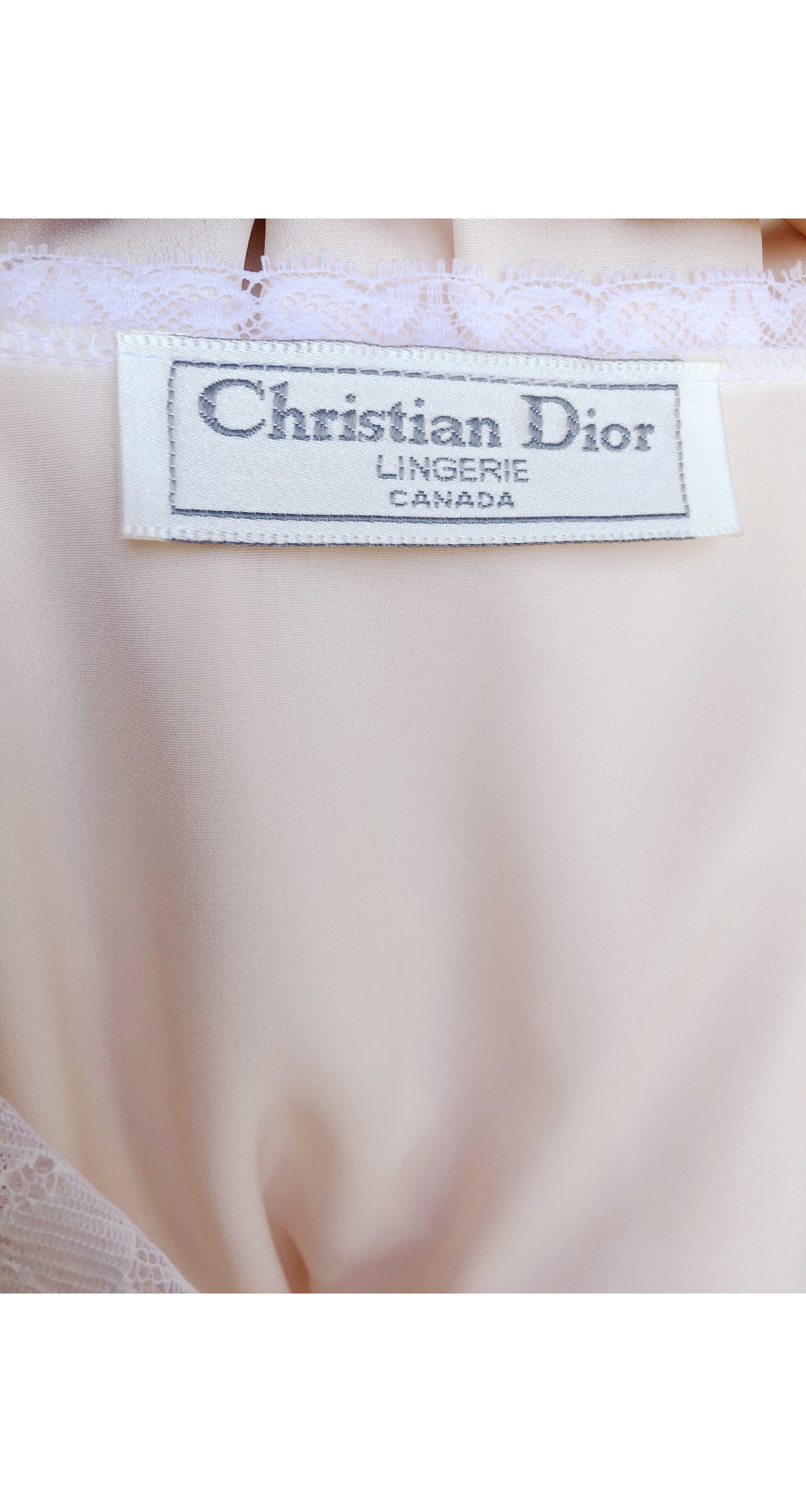 1980s NWT Peach & White Lace Balloon Sleeve Nightgown