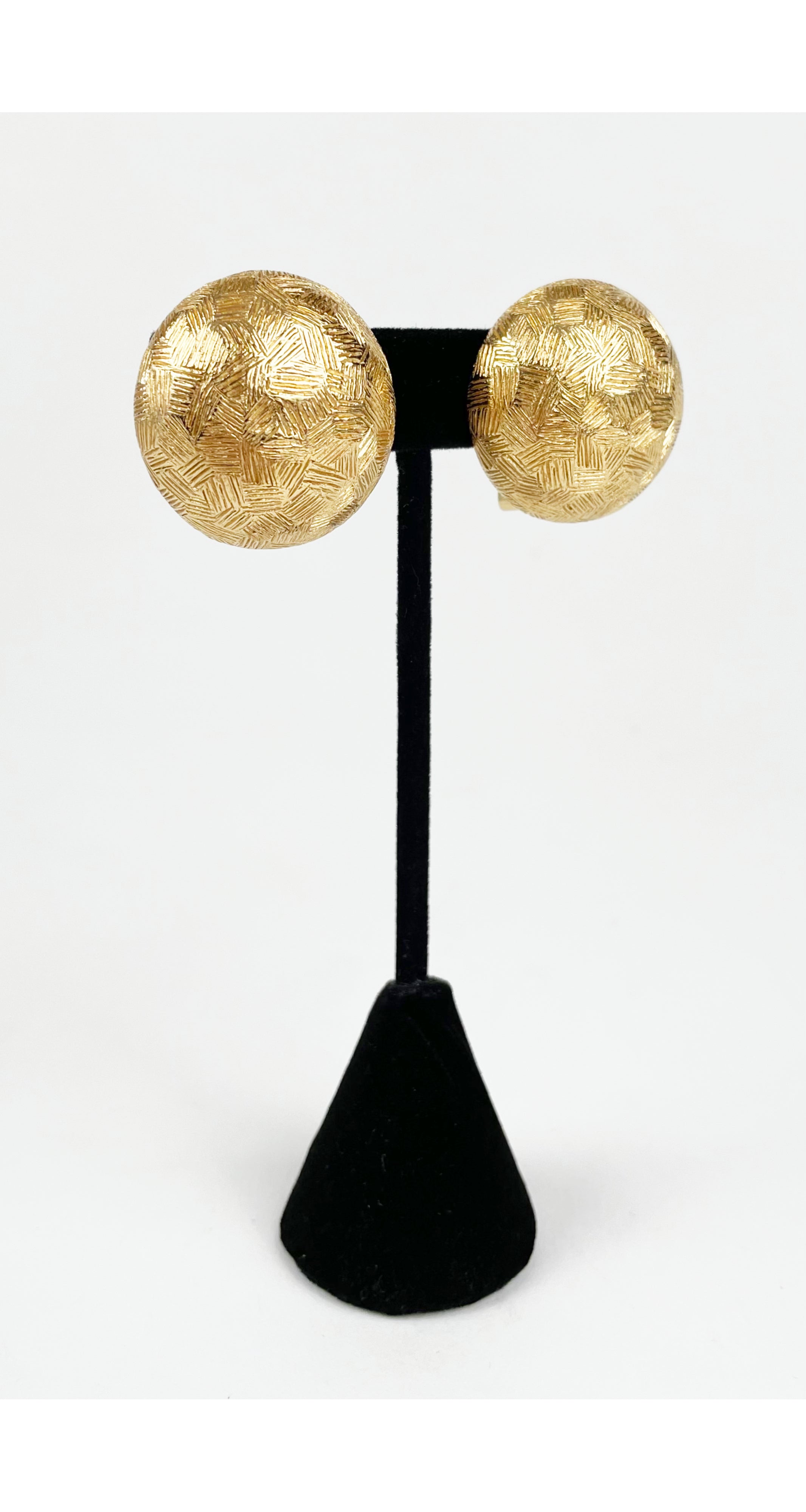 1980s Gold-Tone Cross Hatch Round Clip-On Earrings
