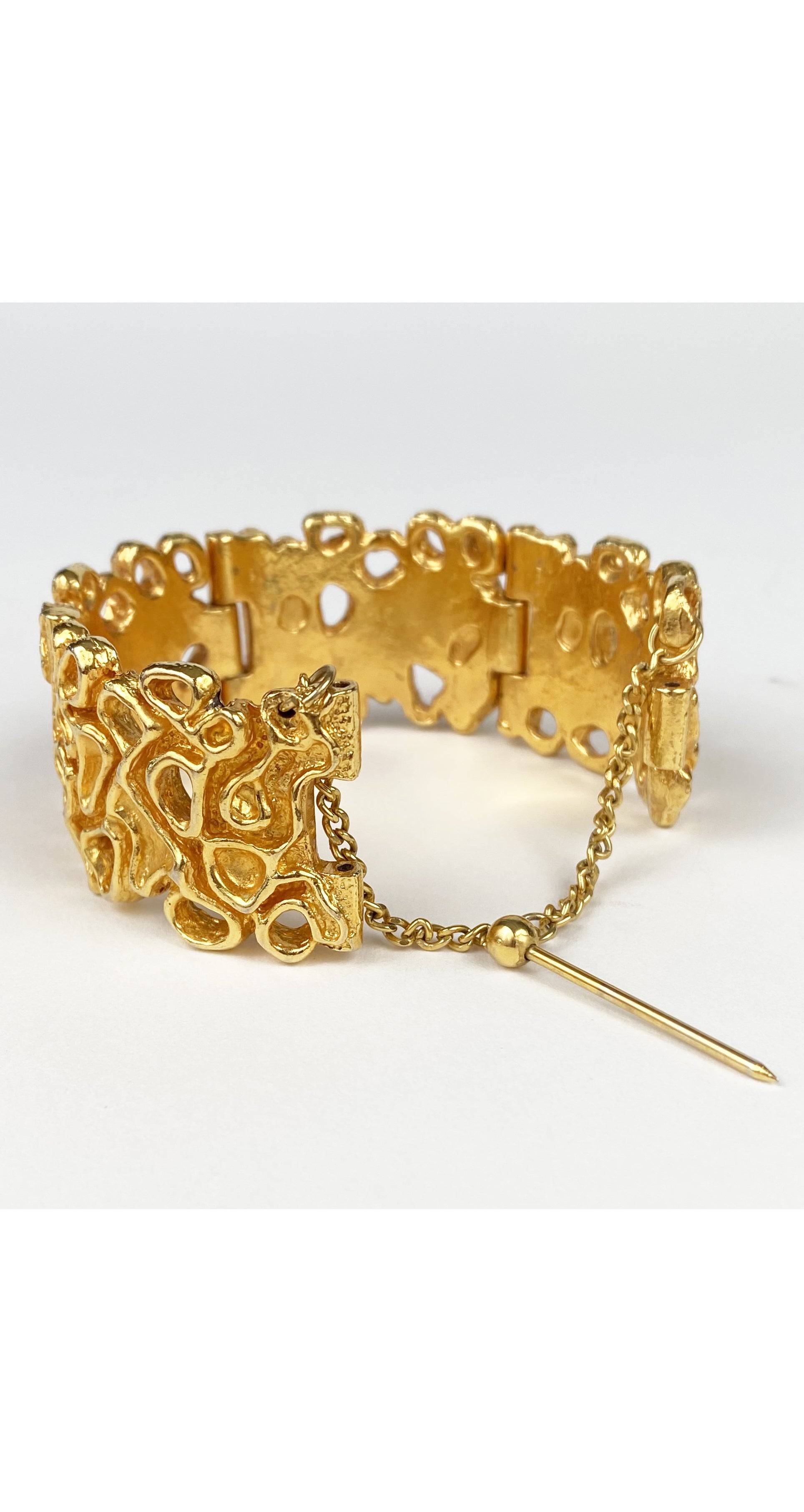 1970s Modernist Gold-Plated Hinged Bracelet