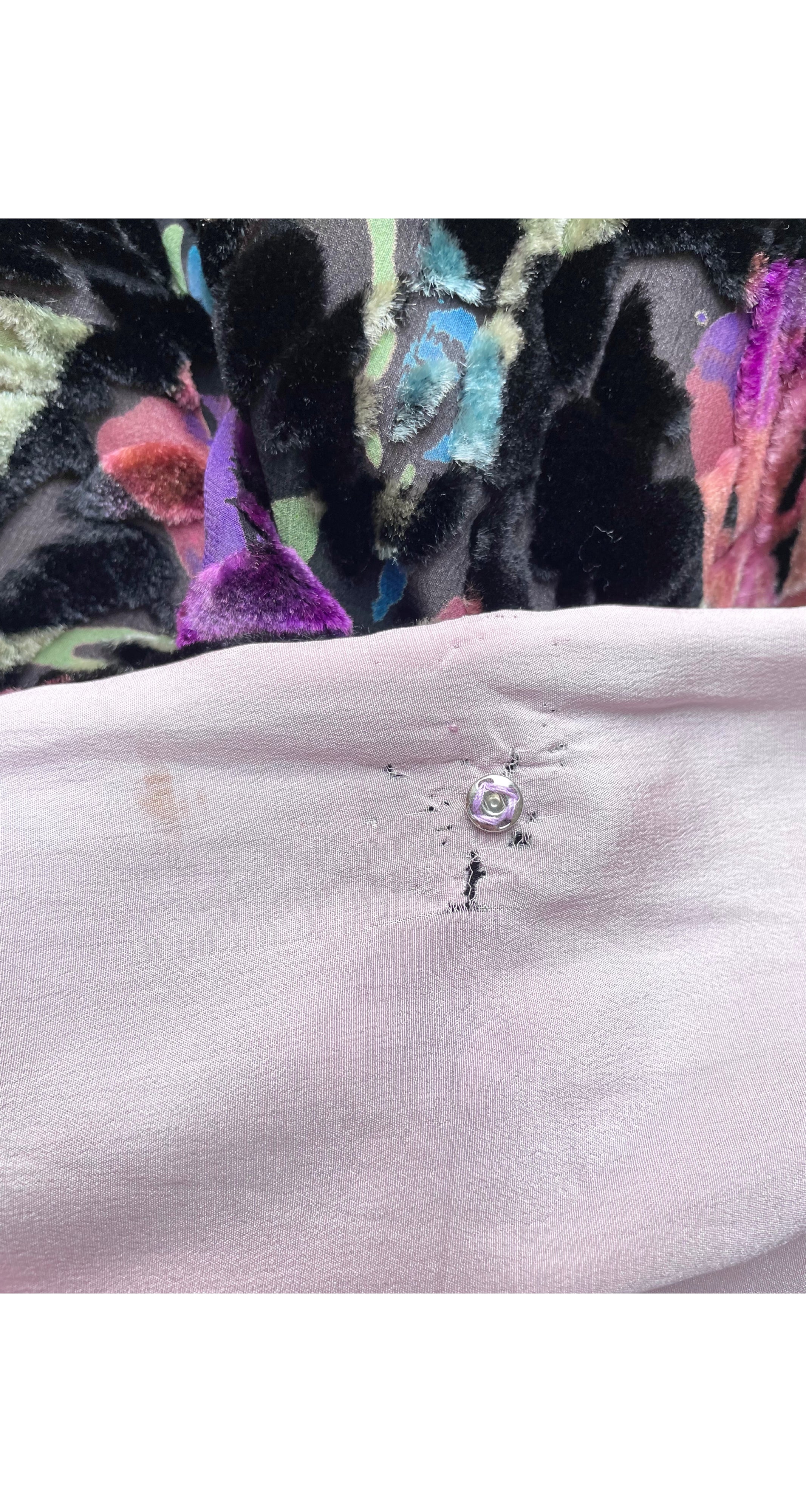 1920s Art Deco Floral Devore Velvet & Lilac Silk Robe