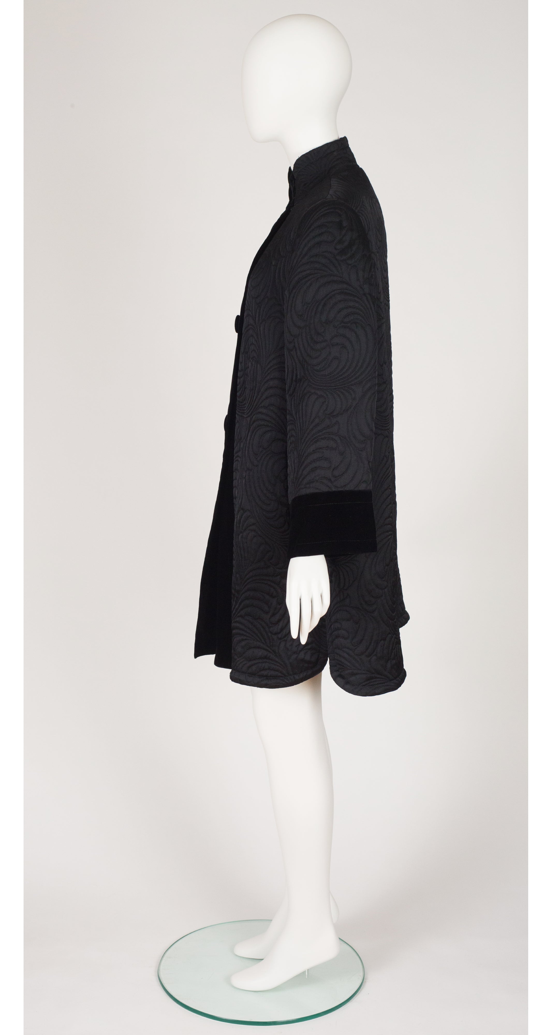 1992 F/W Black Quilted Satin Velvet Trim Swing Coat