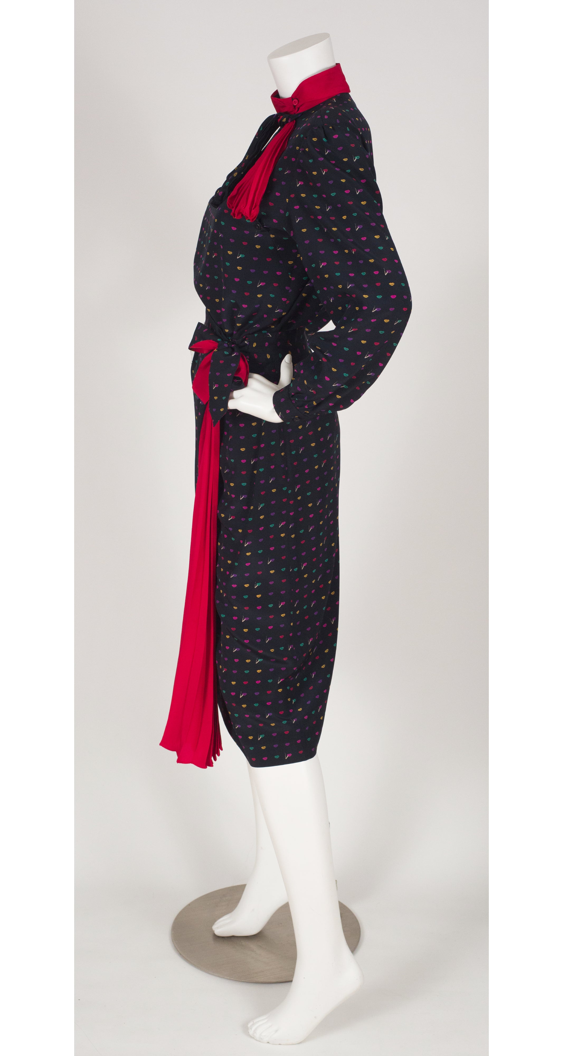 1970s Smoking Lips Novelty Print Silk Skirt Set