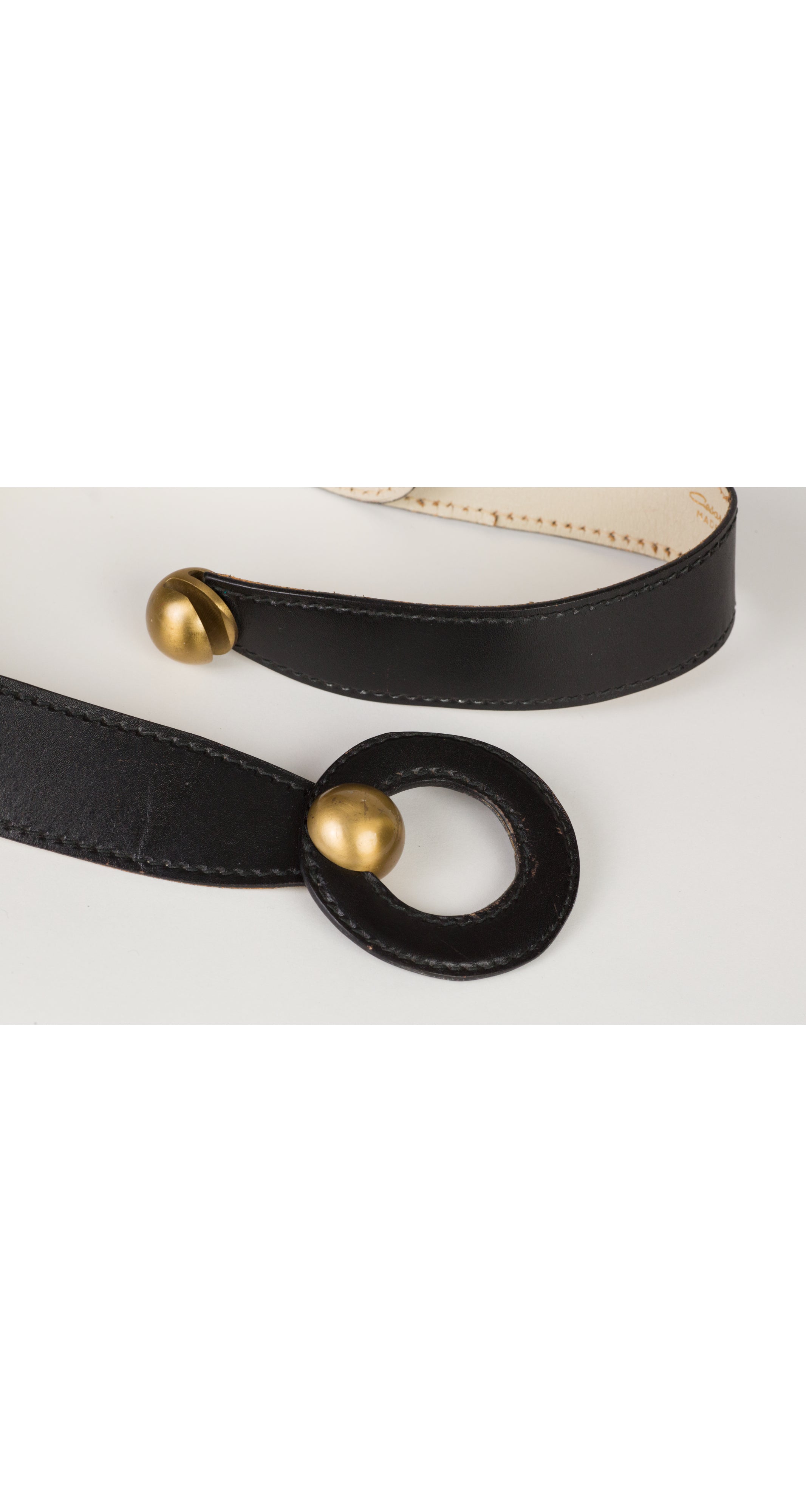 1960s Mod Round Buckle Black Leather Adjustable Waist Belt