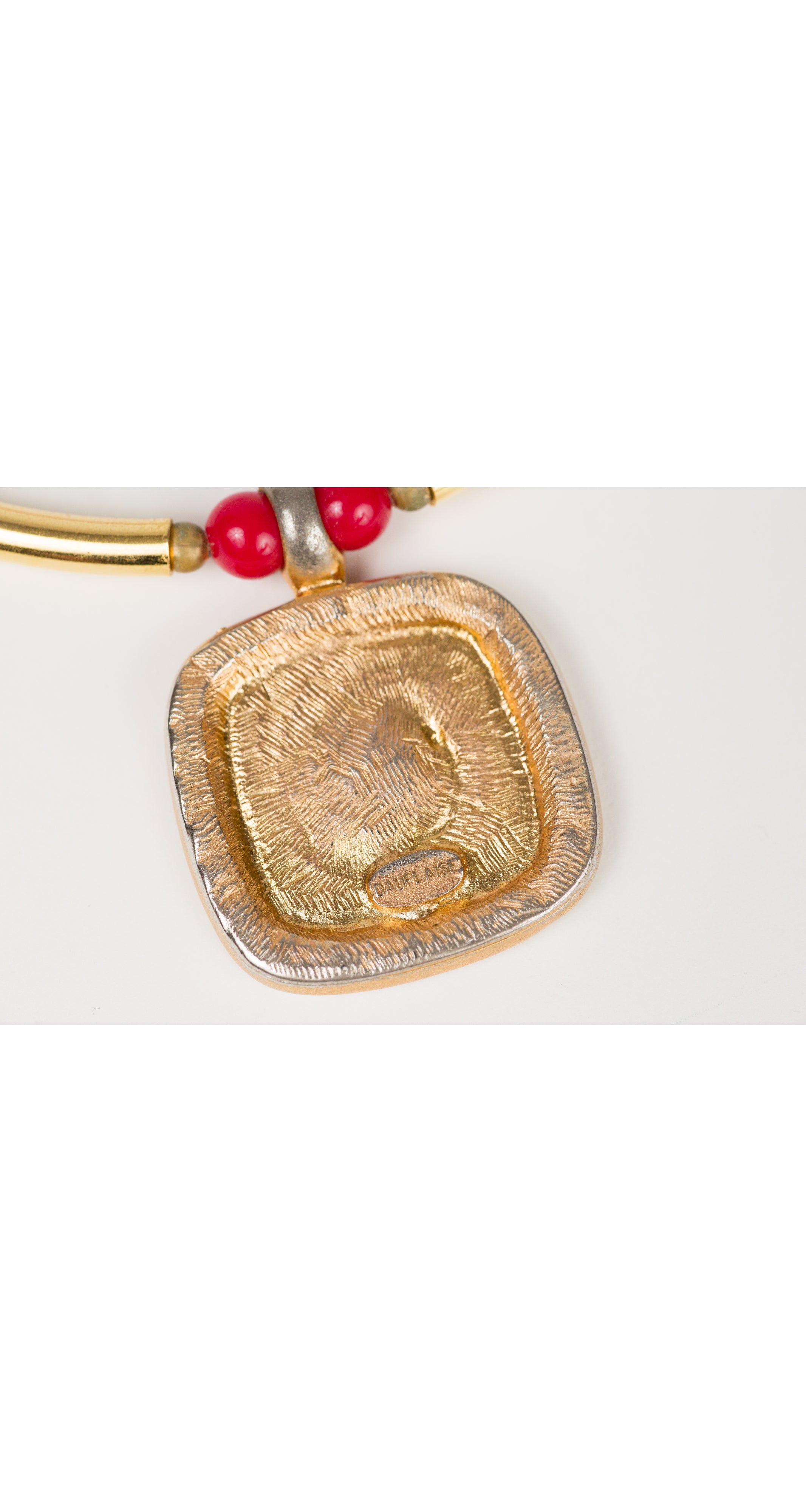 1980s Modernist Enamel Pendant Gold-Tone Necklace