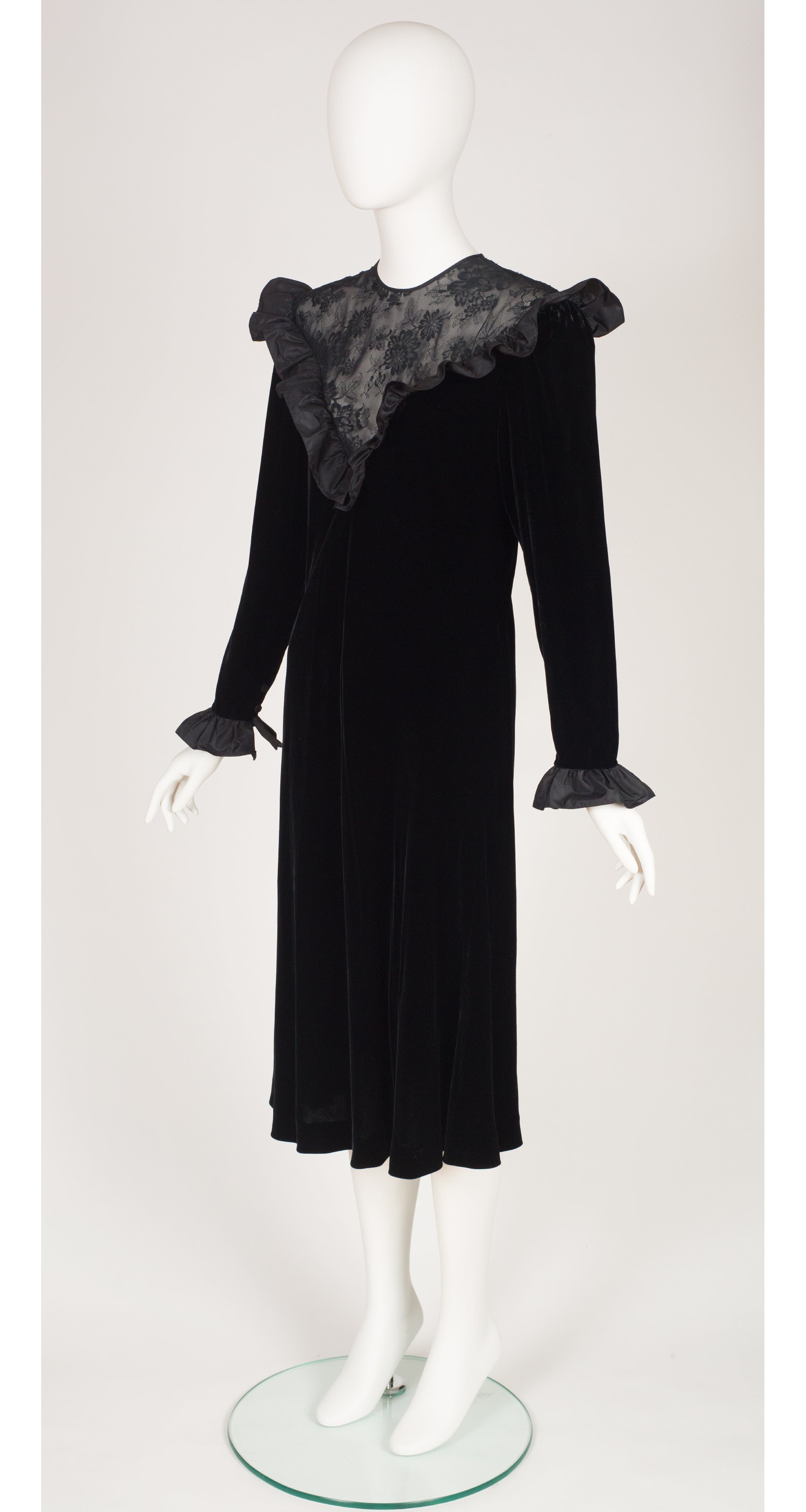 1980s Black Lace & Velvet Ruffle Collar Evening Dress