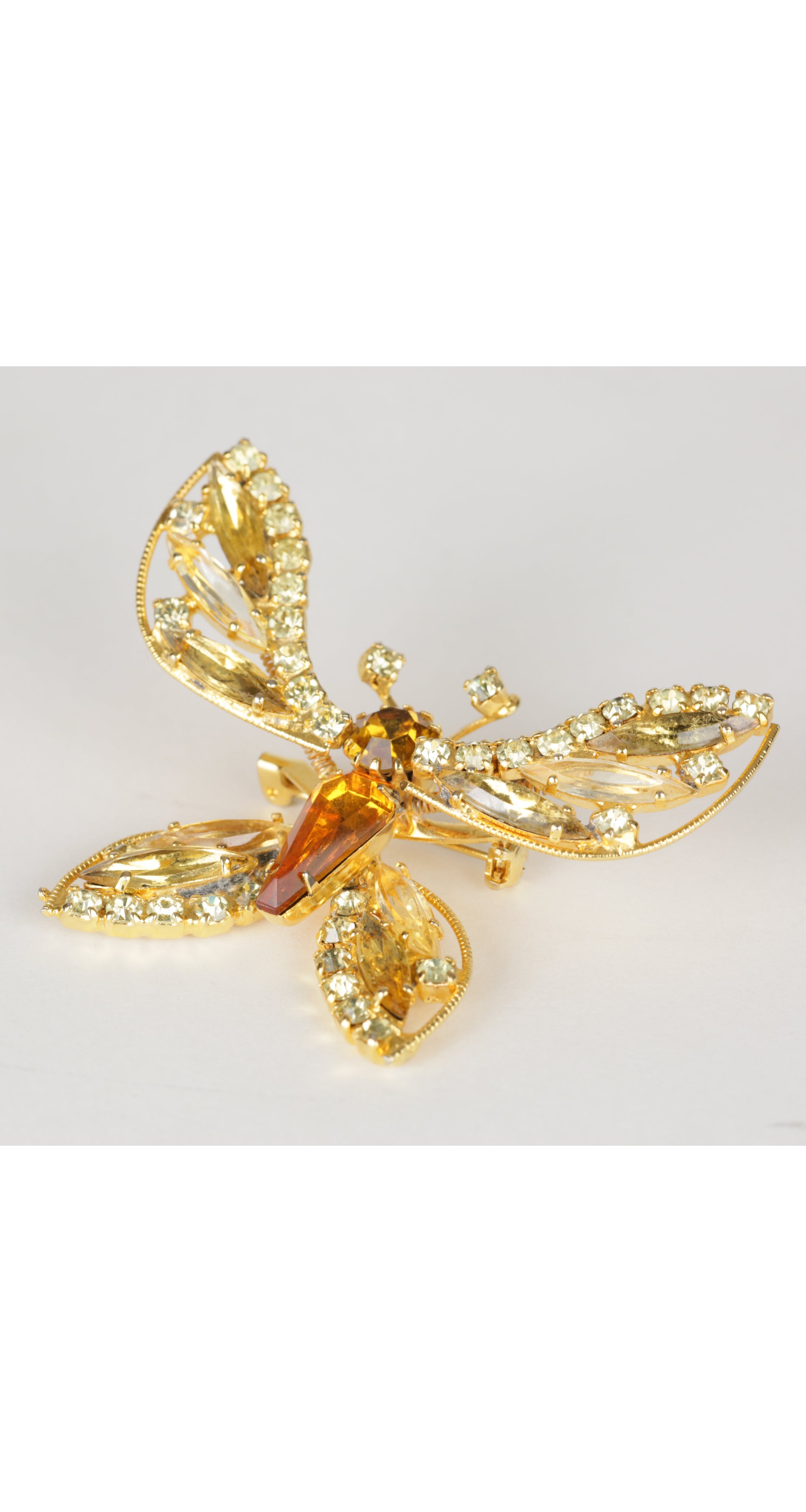 1960s Golden Rhinestone Butterfly Trembler Brooch