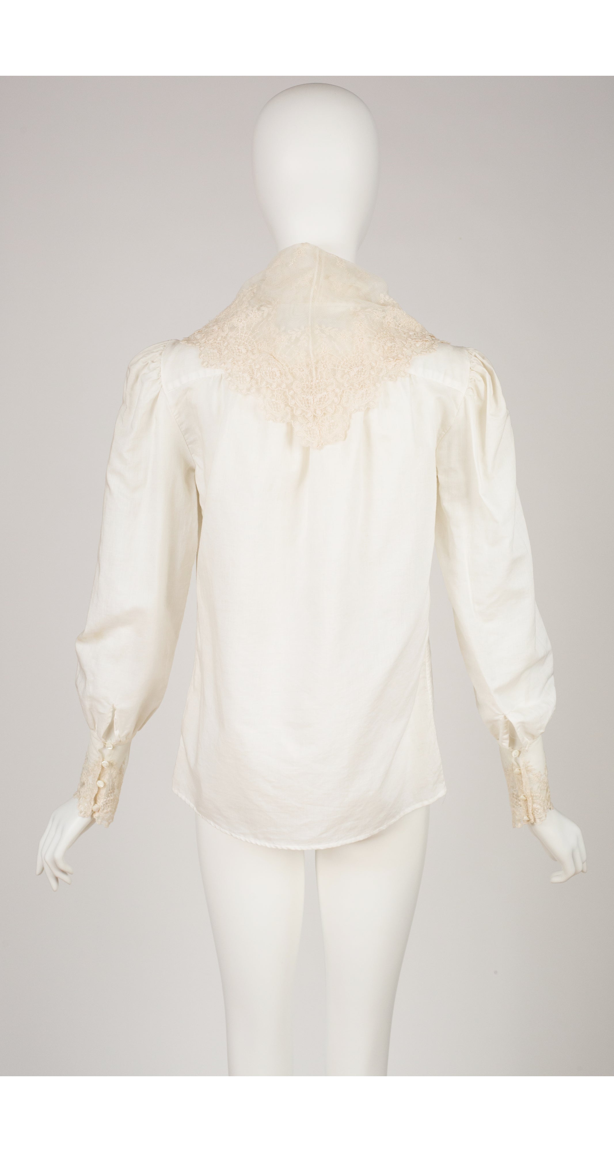 1982-83 F/W Ad Campaign Ecru Lace Collar Blouse