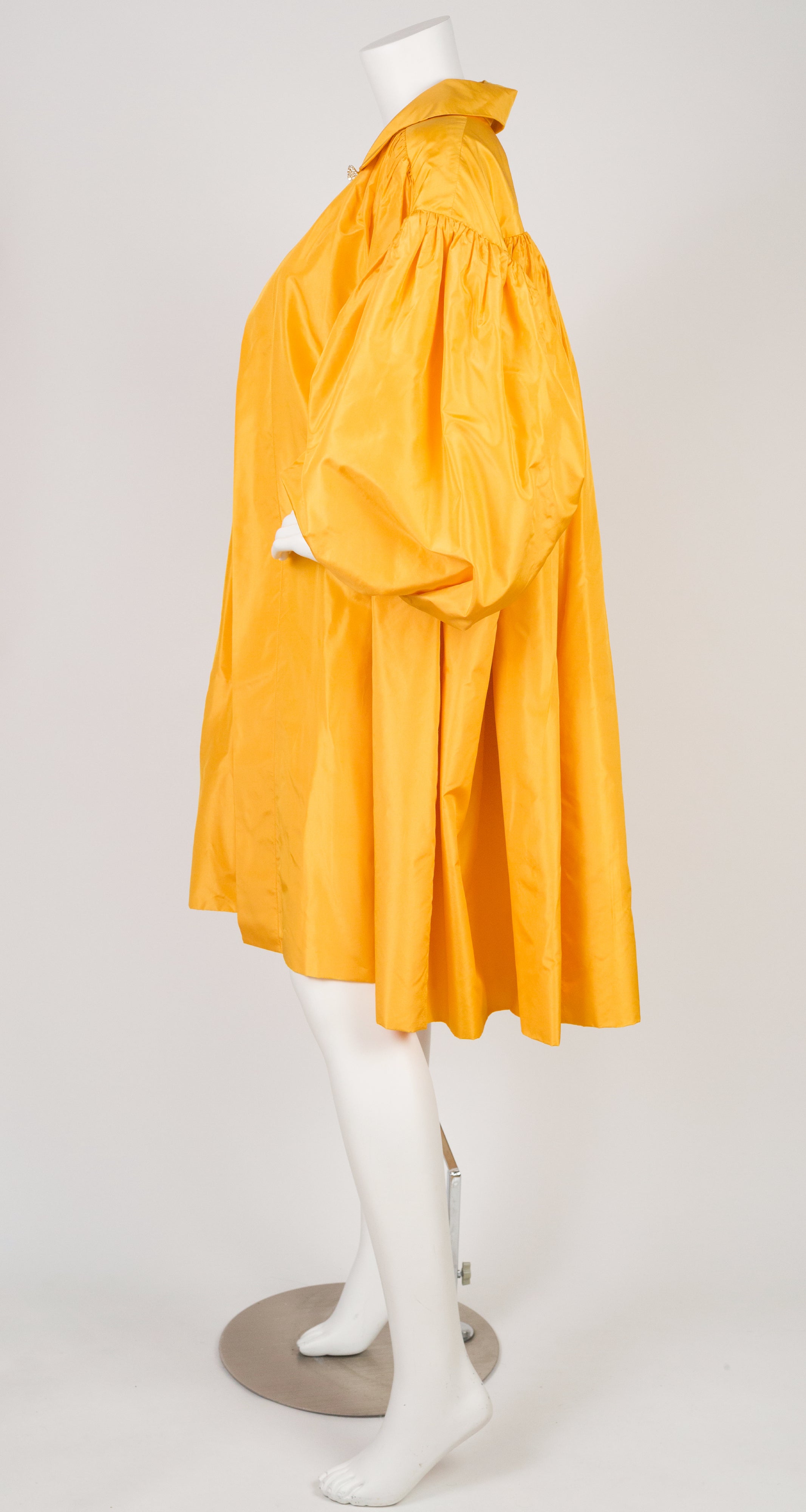 1980s Yellow Silk Taffeta Balloon Sleeve Opera Coat