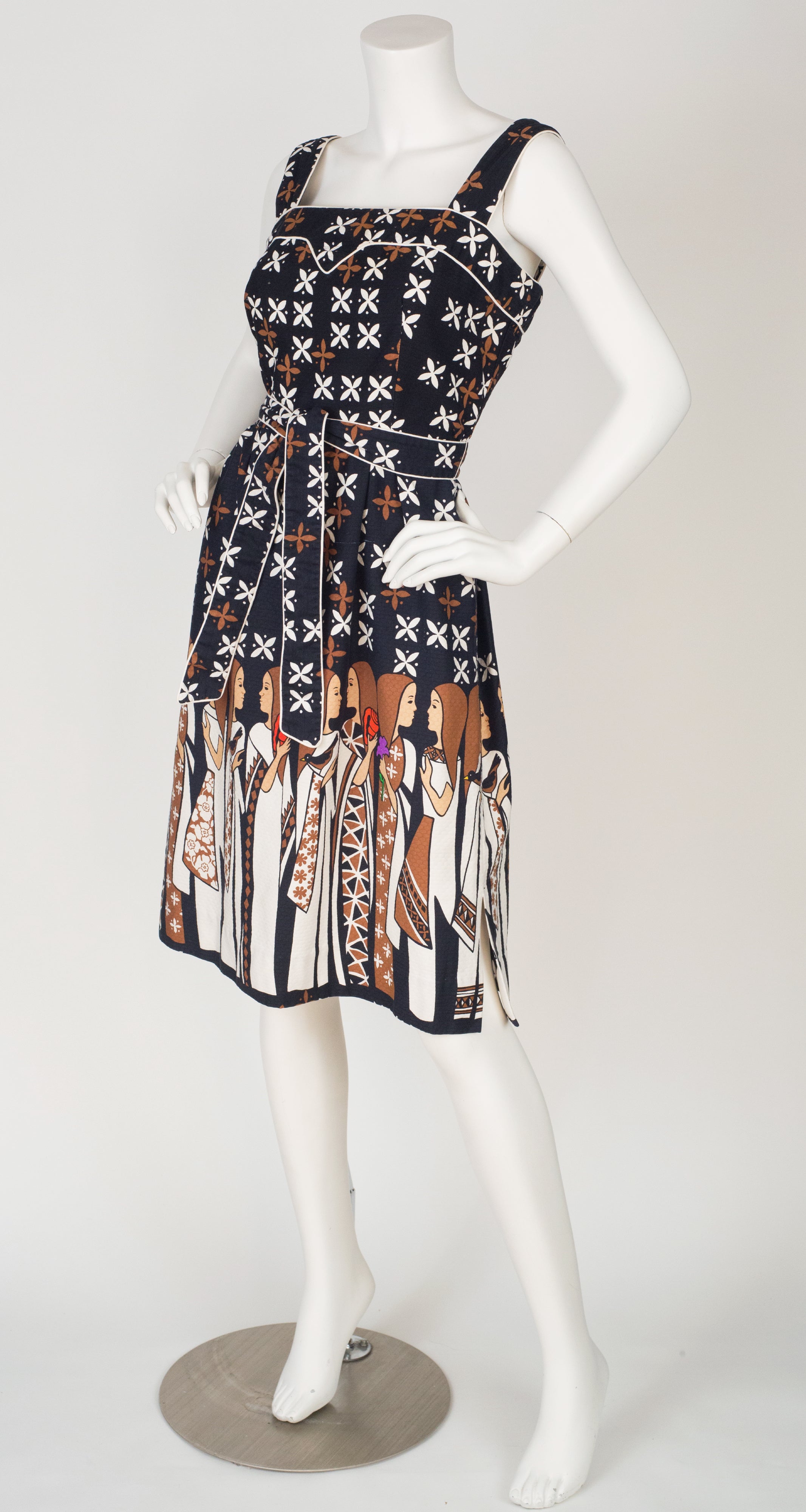 1970s Figural Novelty Print Cotton Sundress