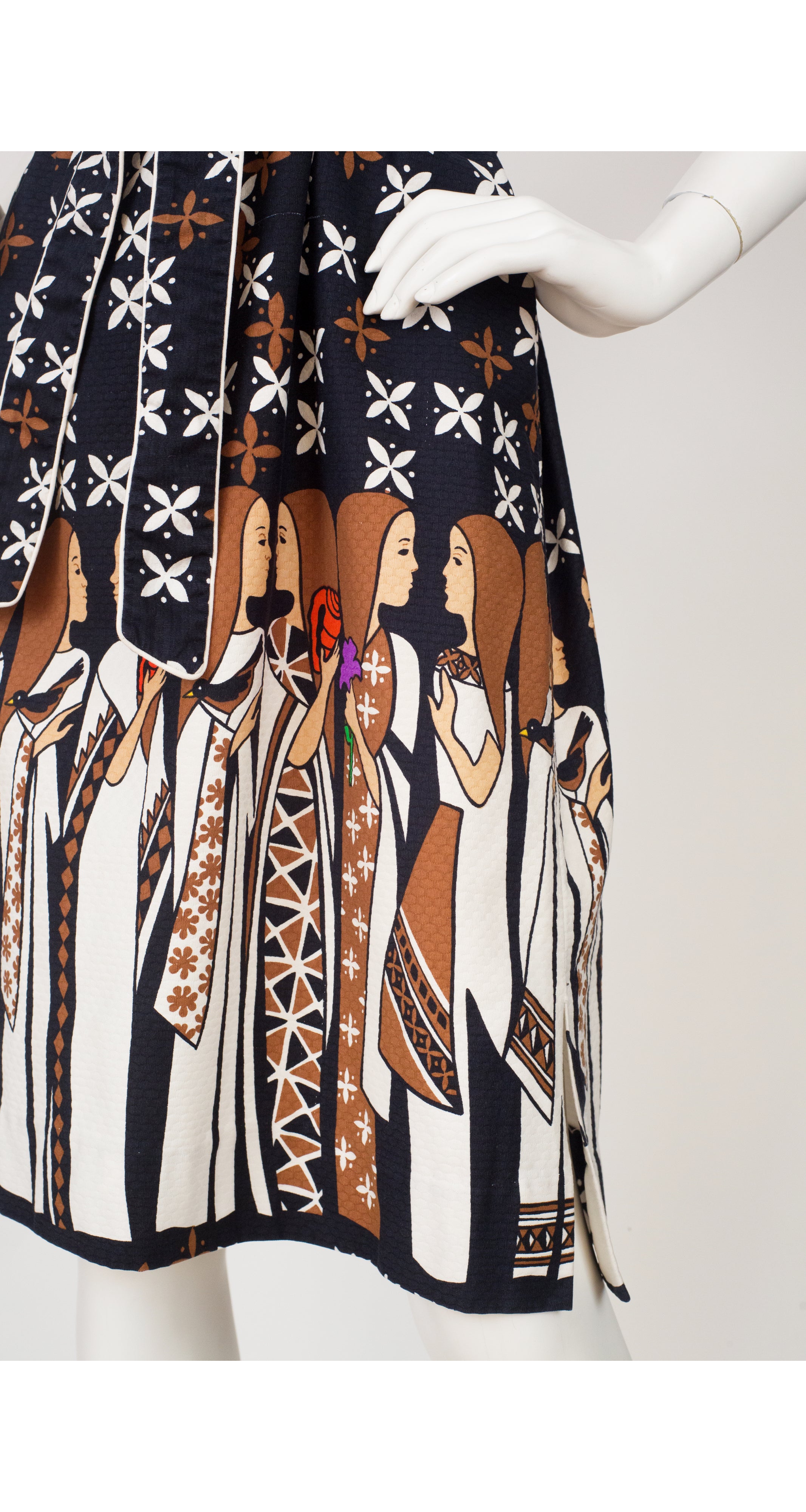 1970s Figural Novelty Print Cotton Sundress