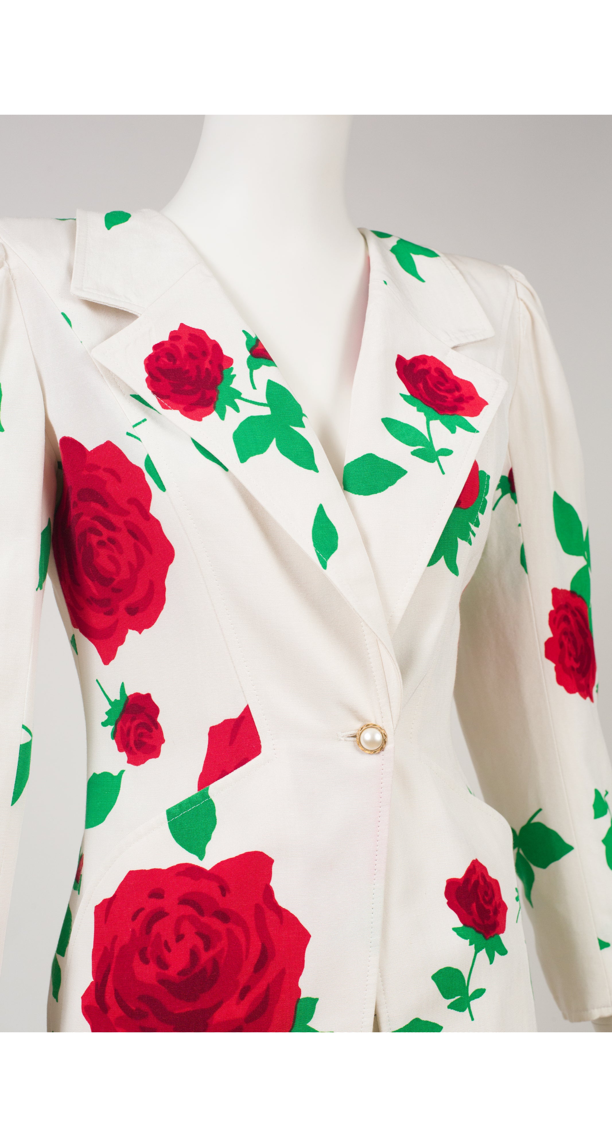 1980s Rose Print White Faille Skirt Suit