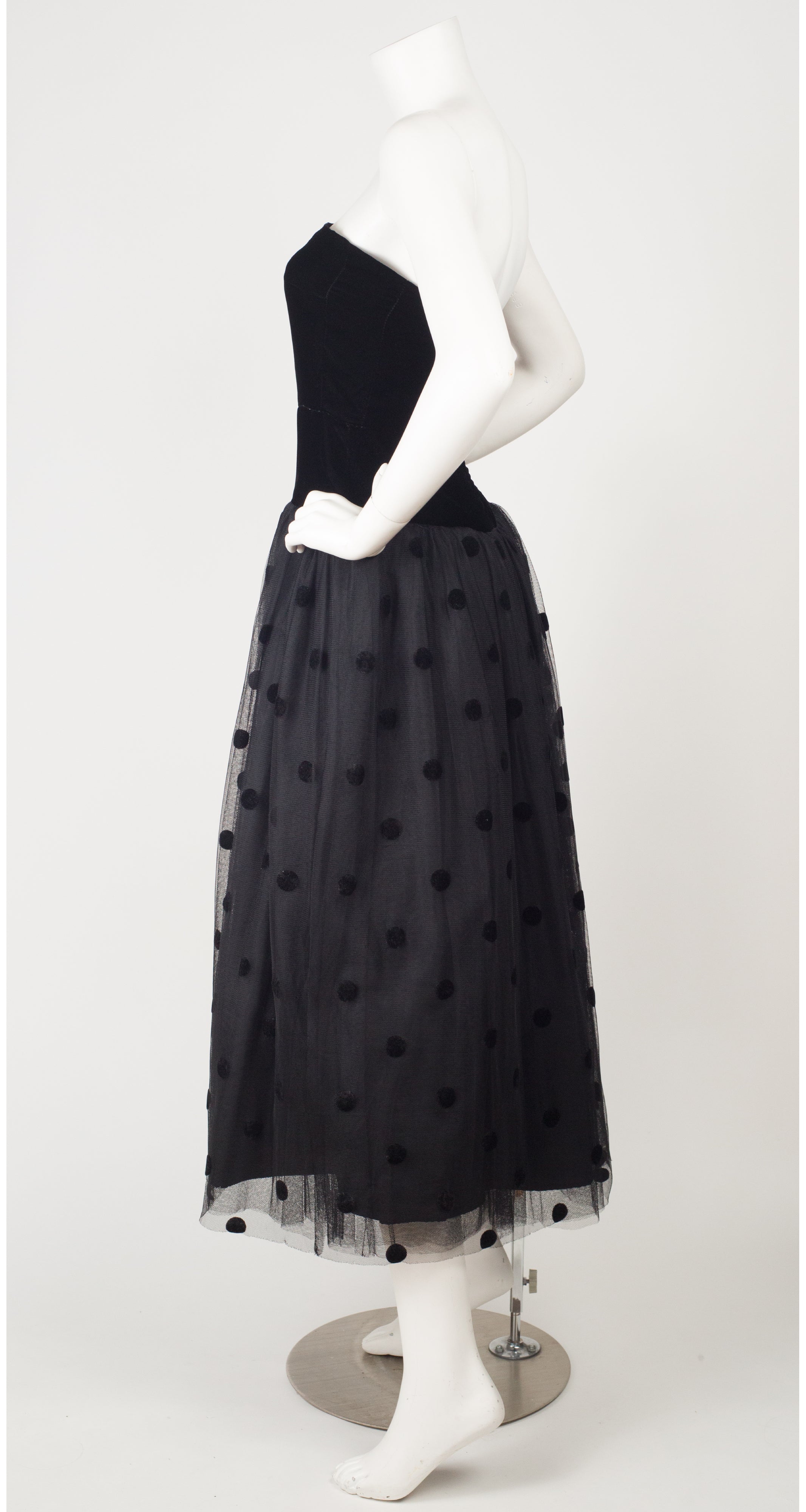 1980s Ballerina Black Tulle & Velvet Strapless Evening Dress