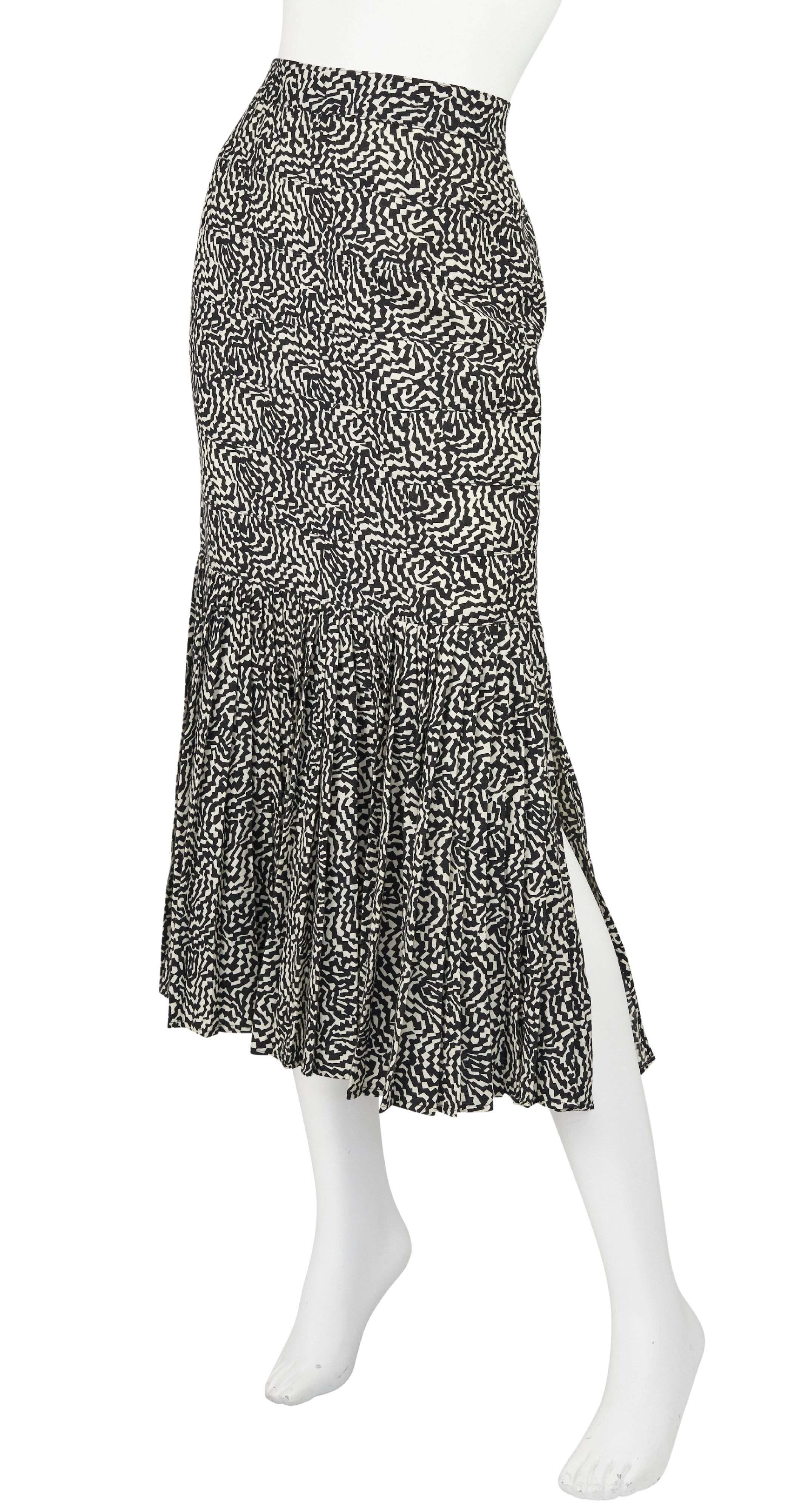 1986 Documented Op-Art Black & Cream Wool Pleated Mermaid Skirt
