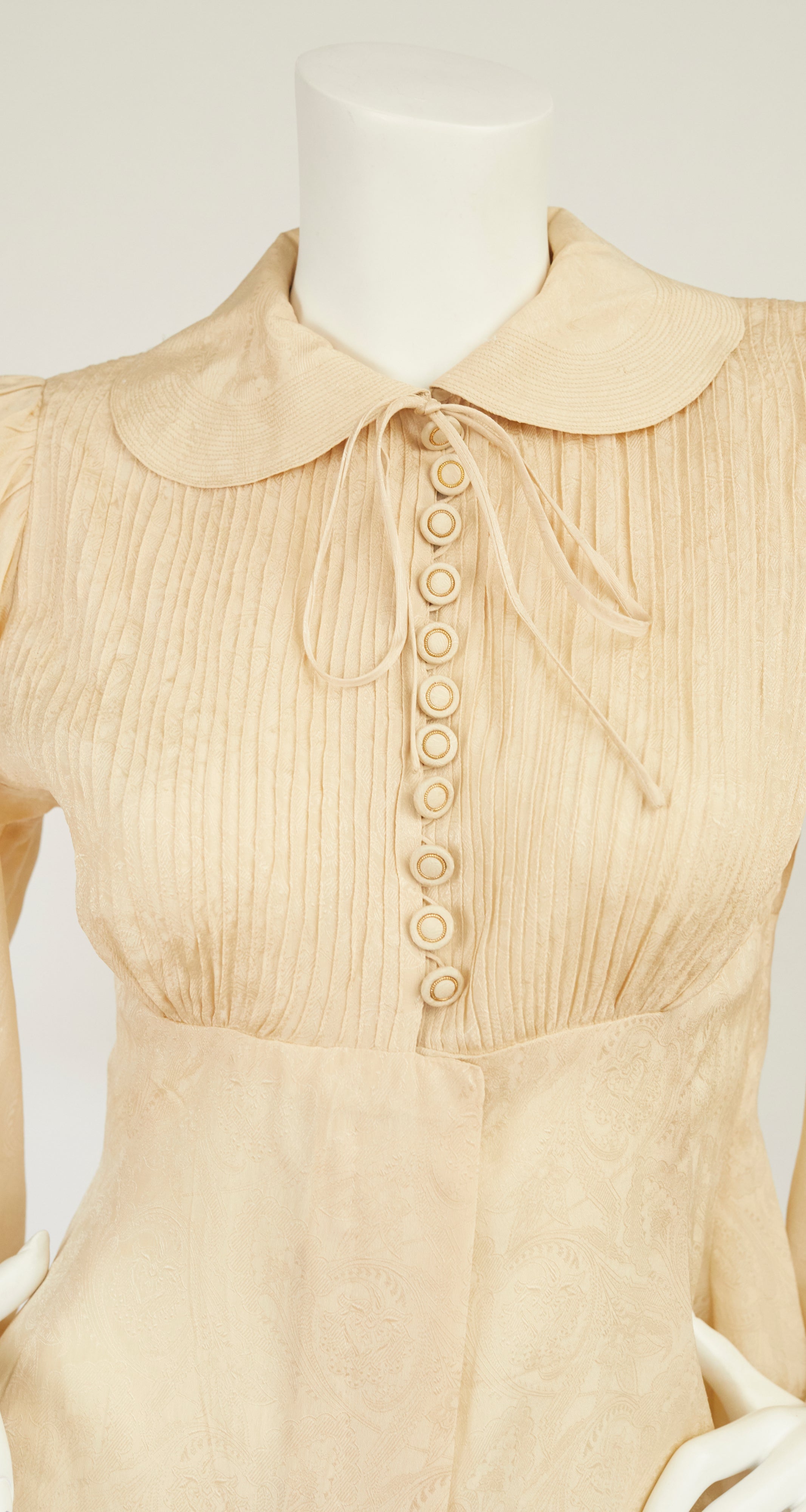 1970s Cream Silk Jacquard Bishop Sleeve Blouse