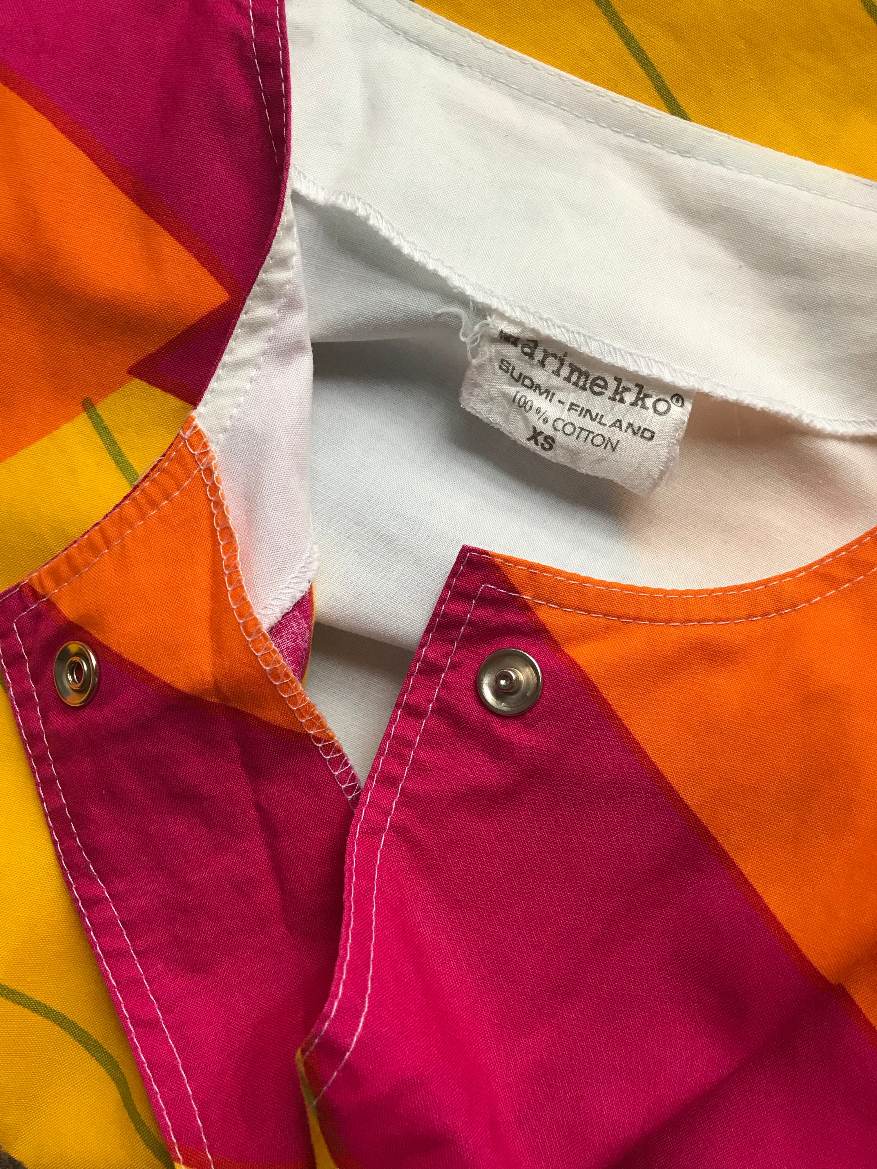 c. 1981 Suomi-Finland Abstract Cotton Tunic