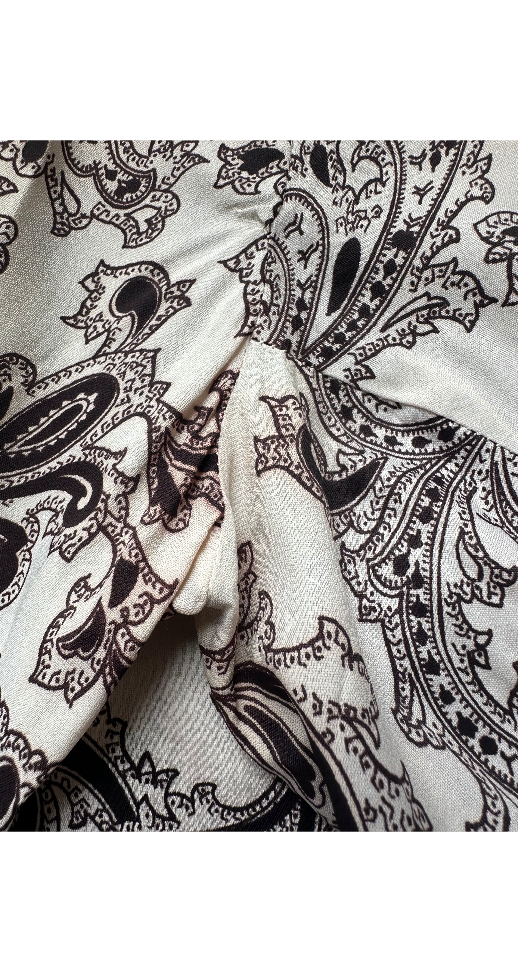 1960s Paisley Print White Trumpet Sleeve Mini Dress