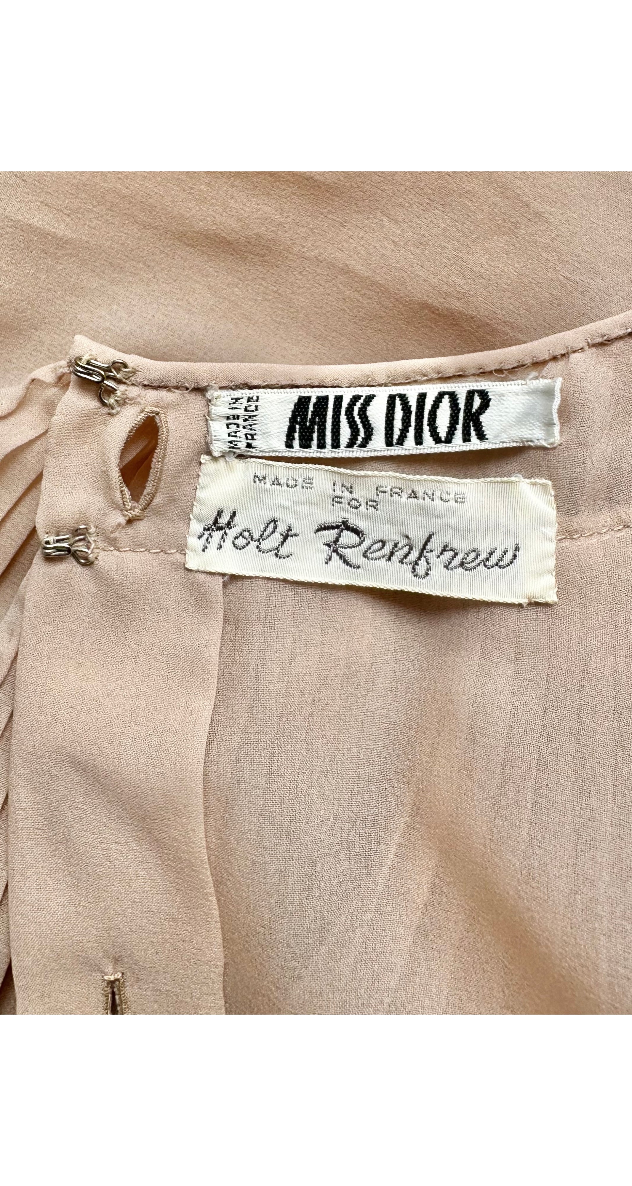 1970s Rose Taupe Pierrot Collar Balloon Sleeve Blouse