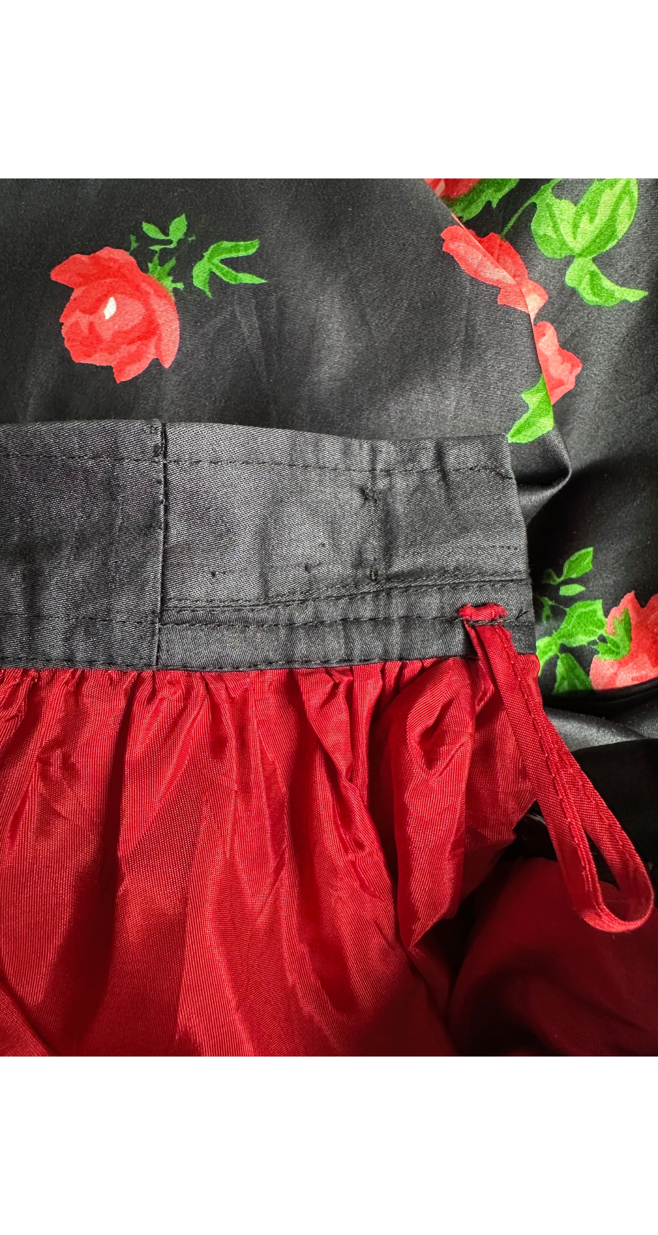 1977 S/S Rose Print Black Polished Cotton Full Skirt