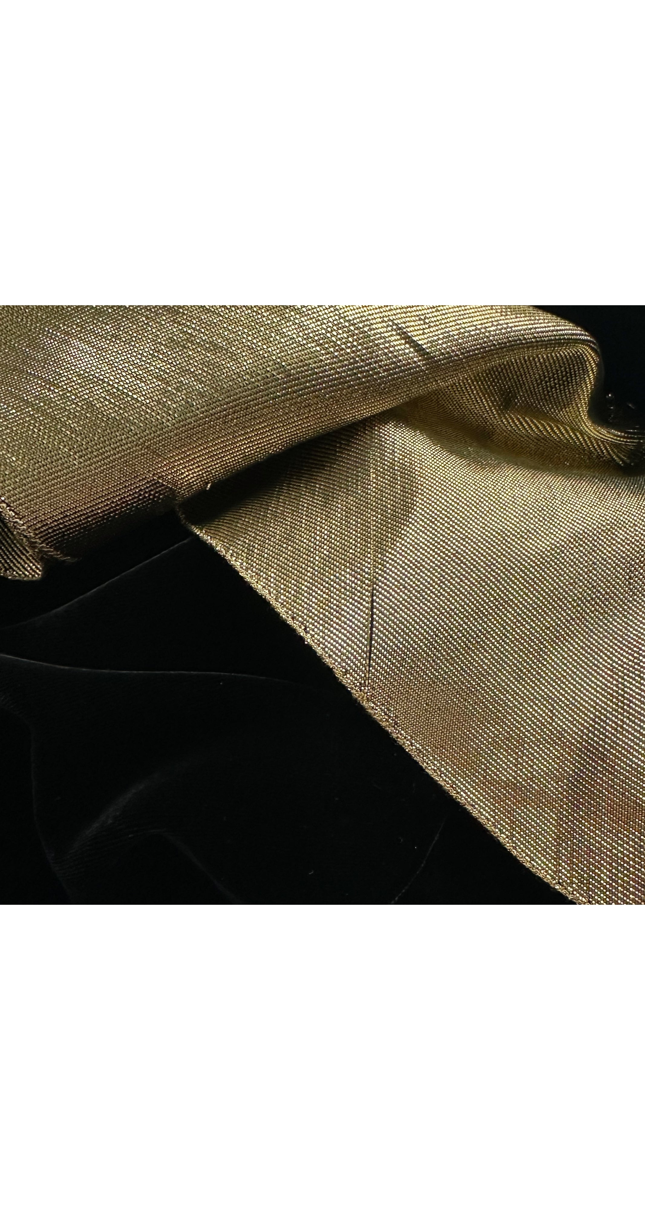 1981-82 F/W Gold Lamé Collar Black Velvet Dress