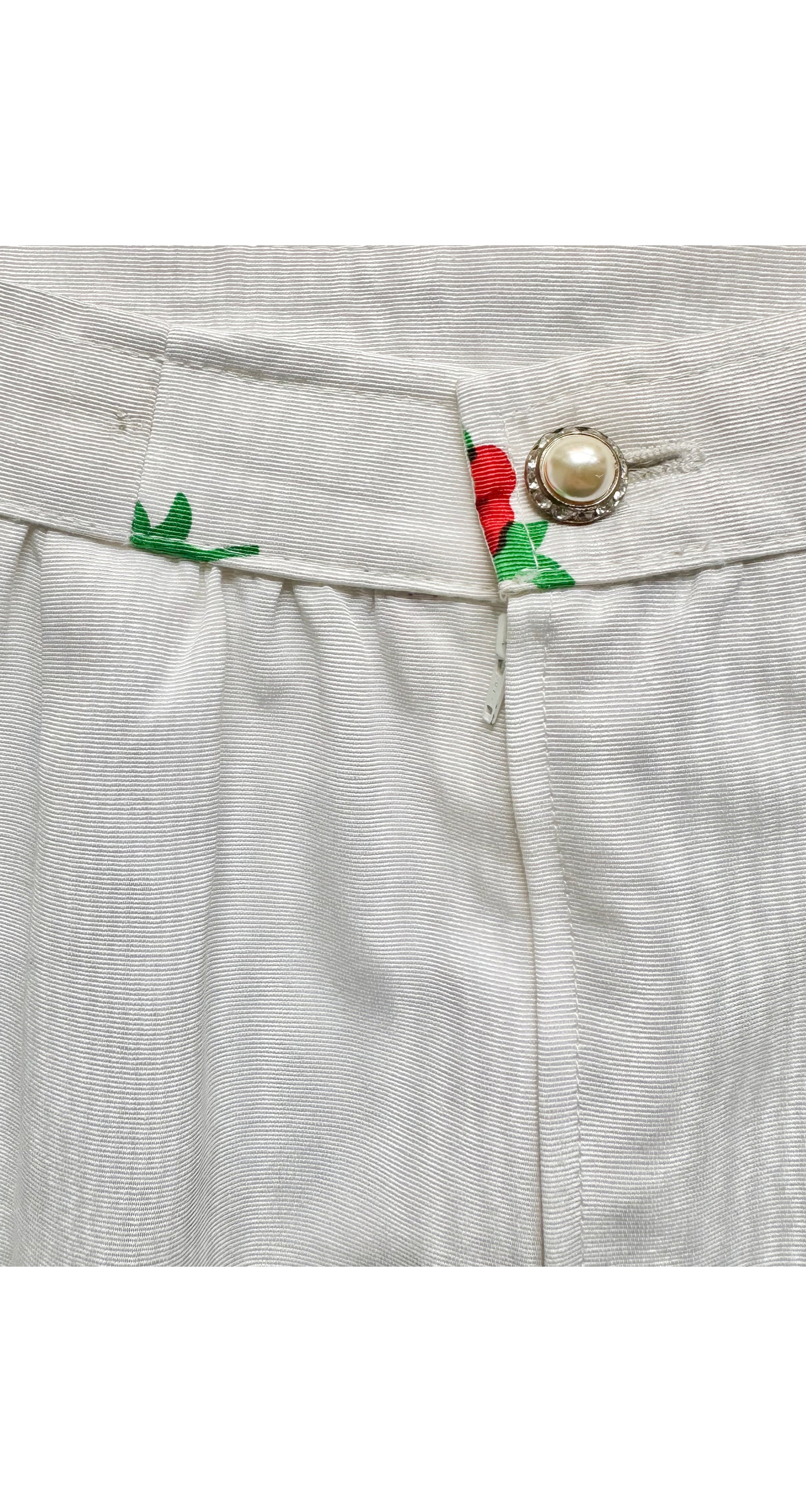 1980s Rose Print White Faille Skirt Suit