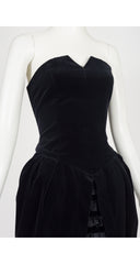 1980s Black Velvet Tulip Skirt Mini Cocktail Dress