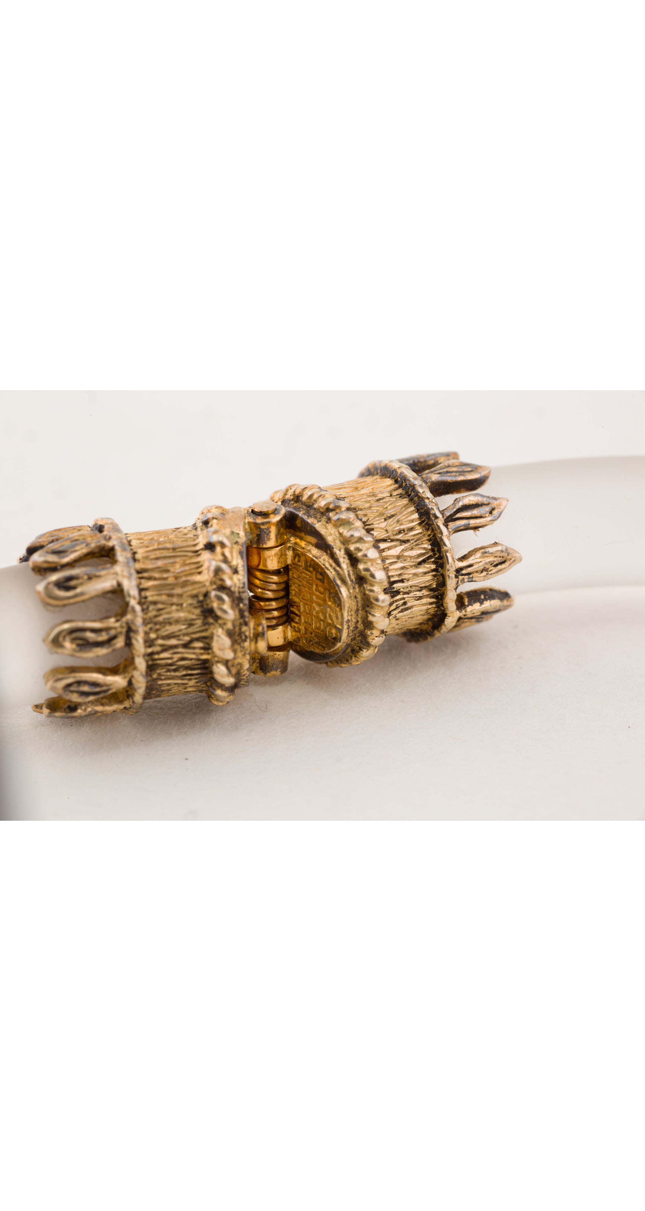 1980s Sterling Lion Head Frosted Glass Bracelet