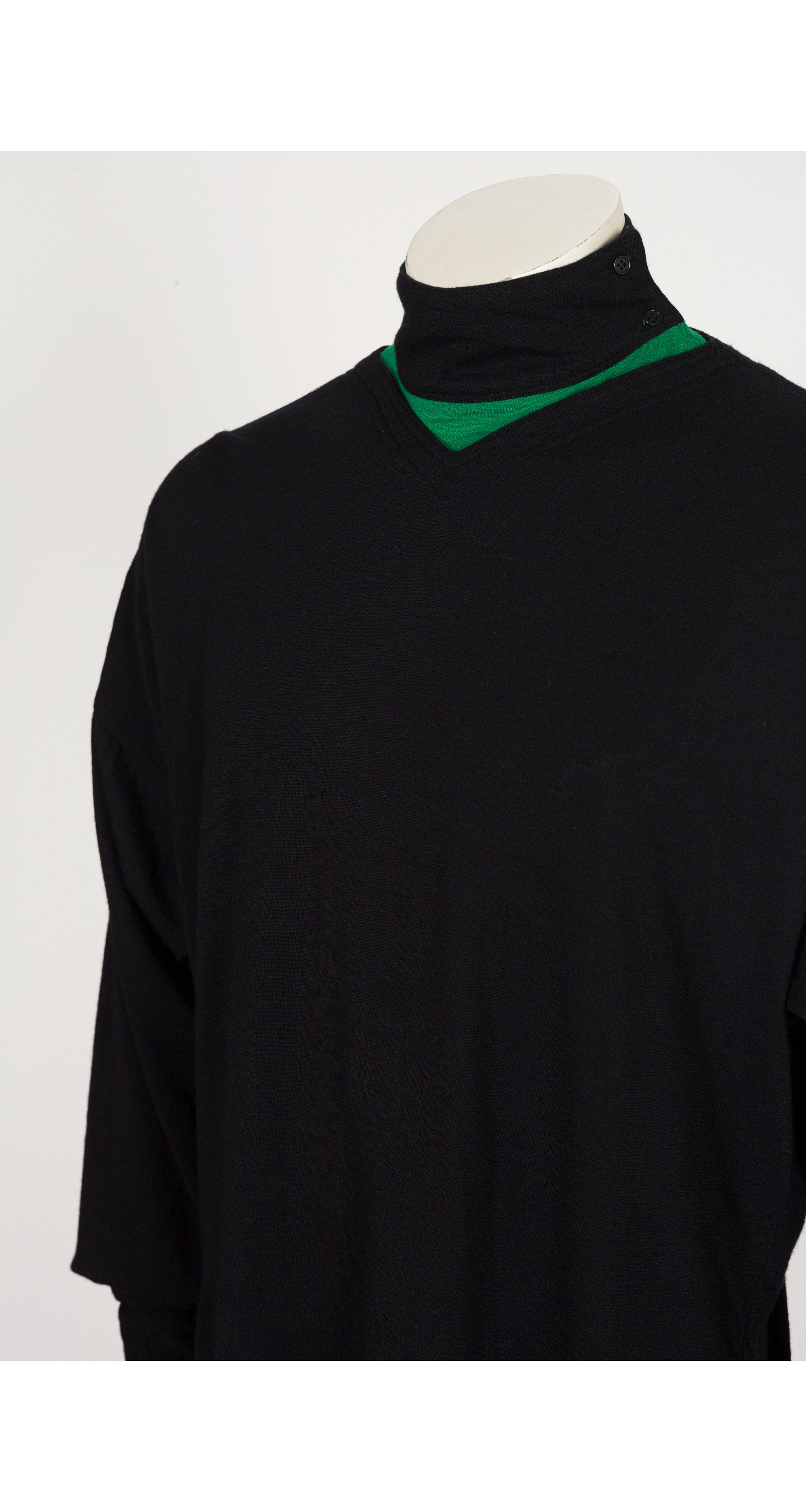 1980s Men's Green & Black Wool Pullover Sweater