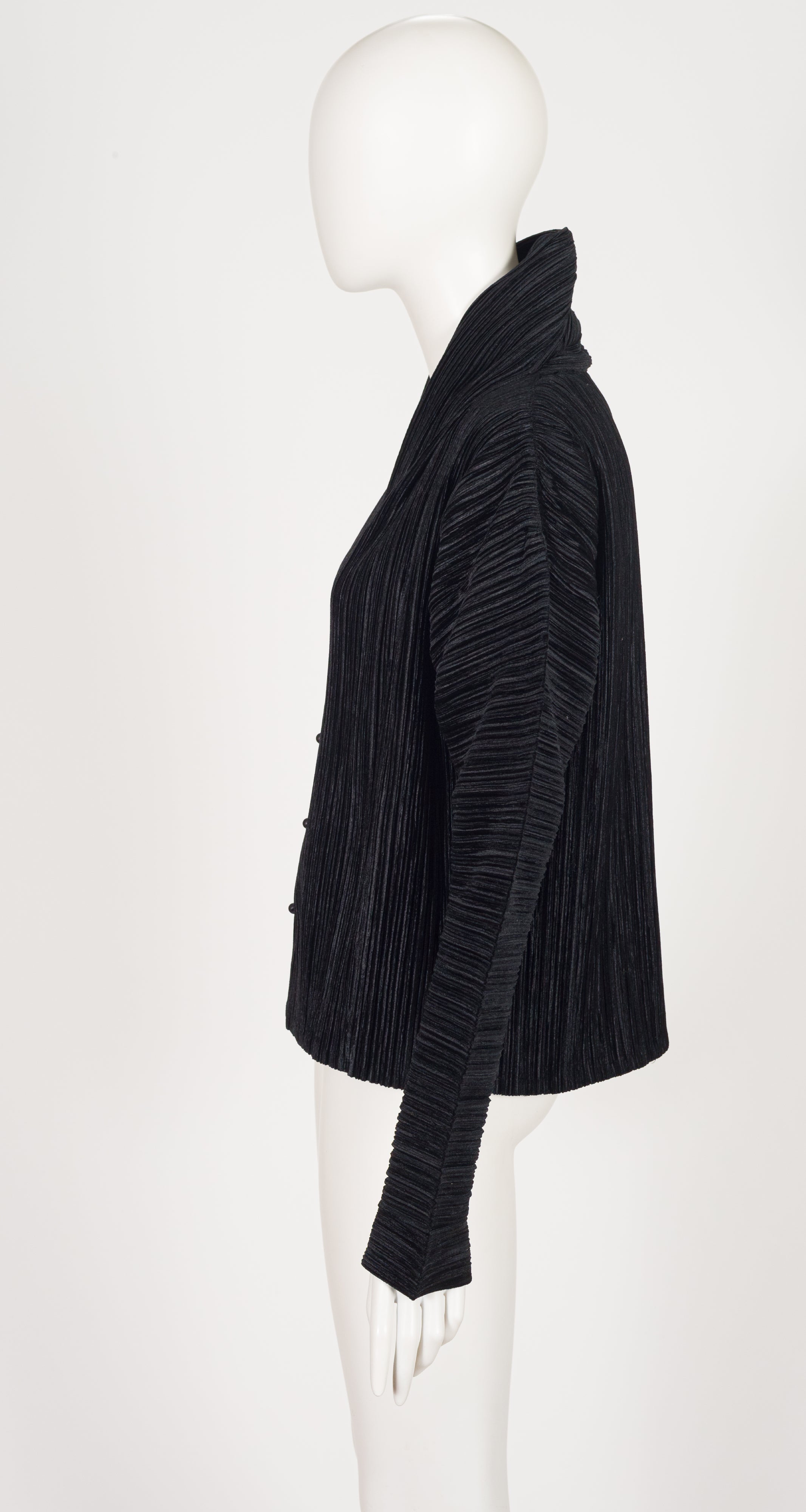 Issey Miyake 1999 F/W Black Velvet Pleated Sculptural Jacket