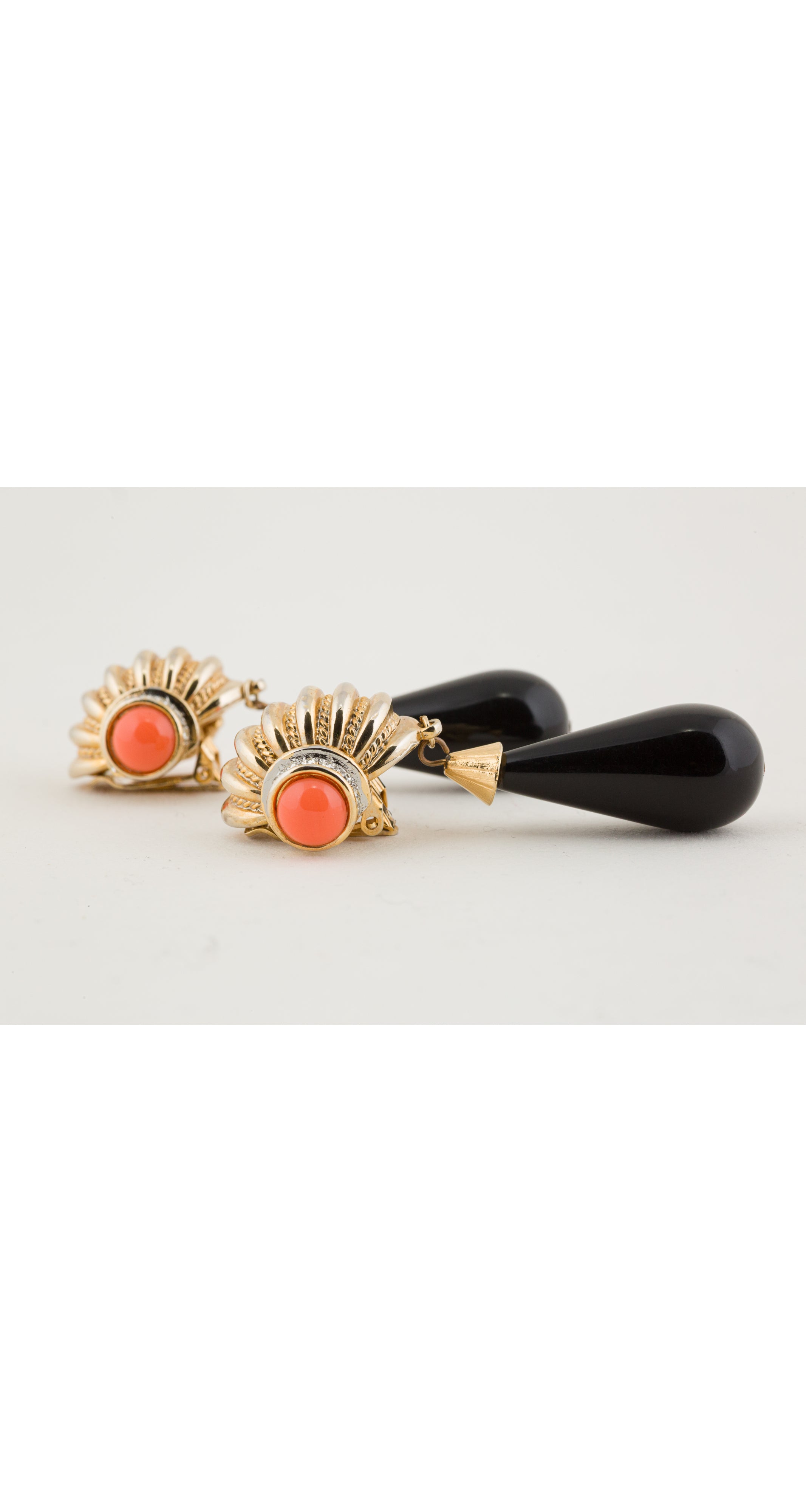 1980s Faux Coral Teardrop Clip-On Earrings