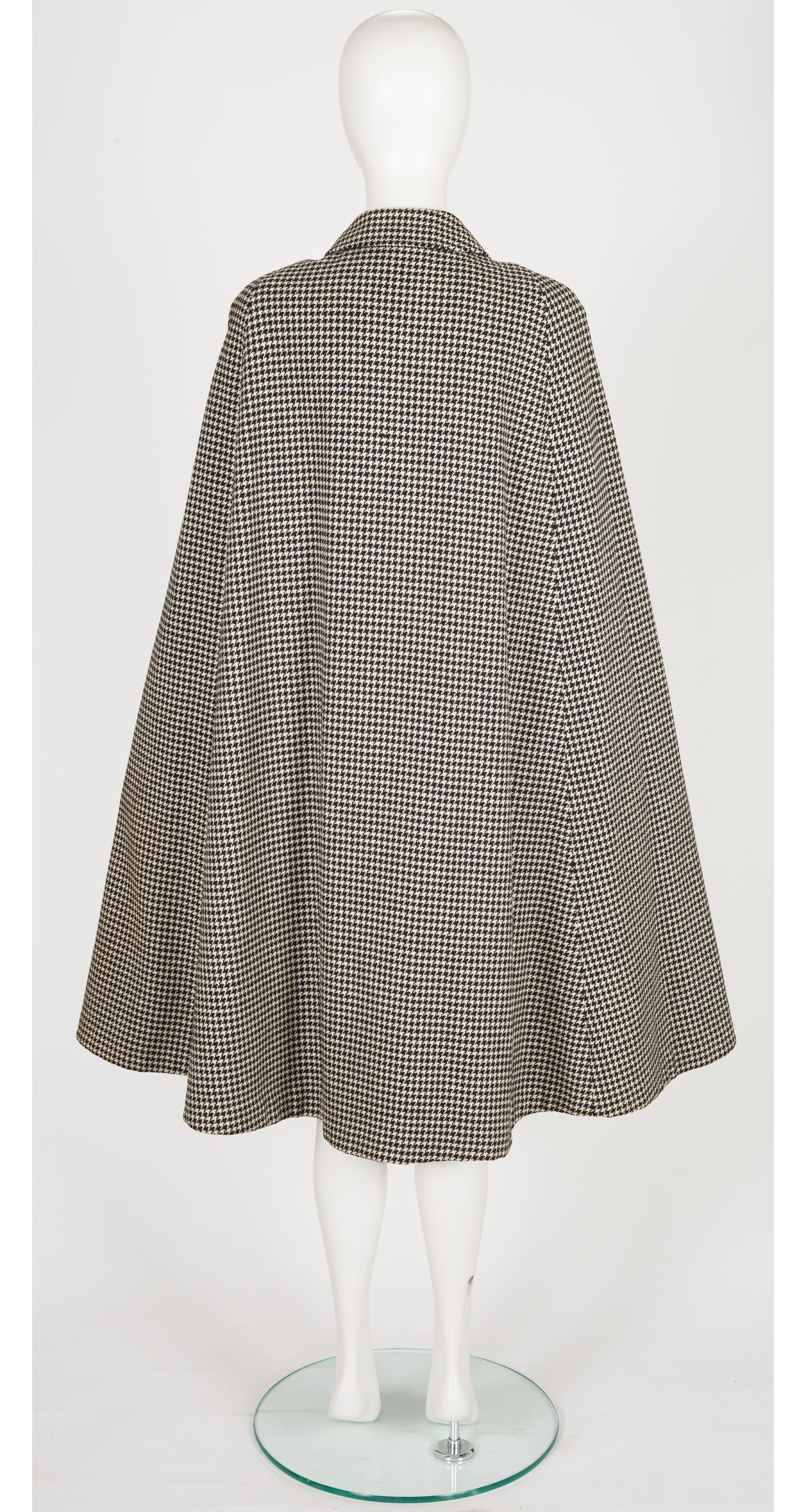 1970s Houndstooth Wool & Cotton Reversible Cape