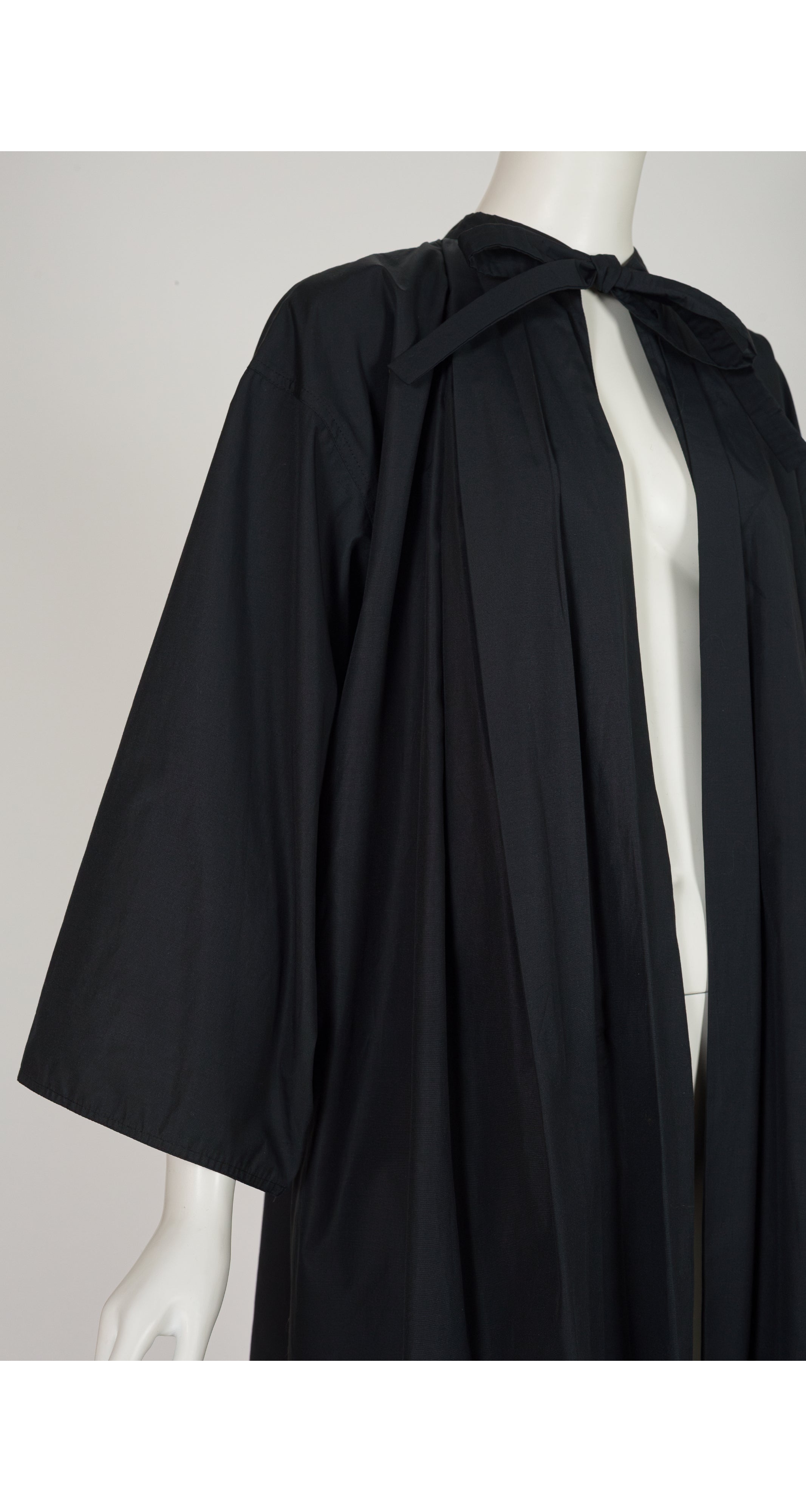 1980s Black Pleated Lightweight Swing Raincoat