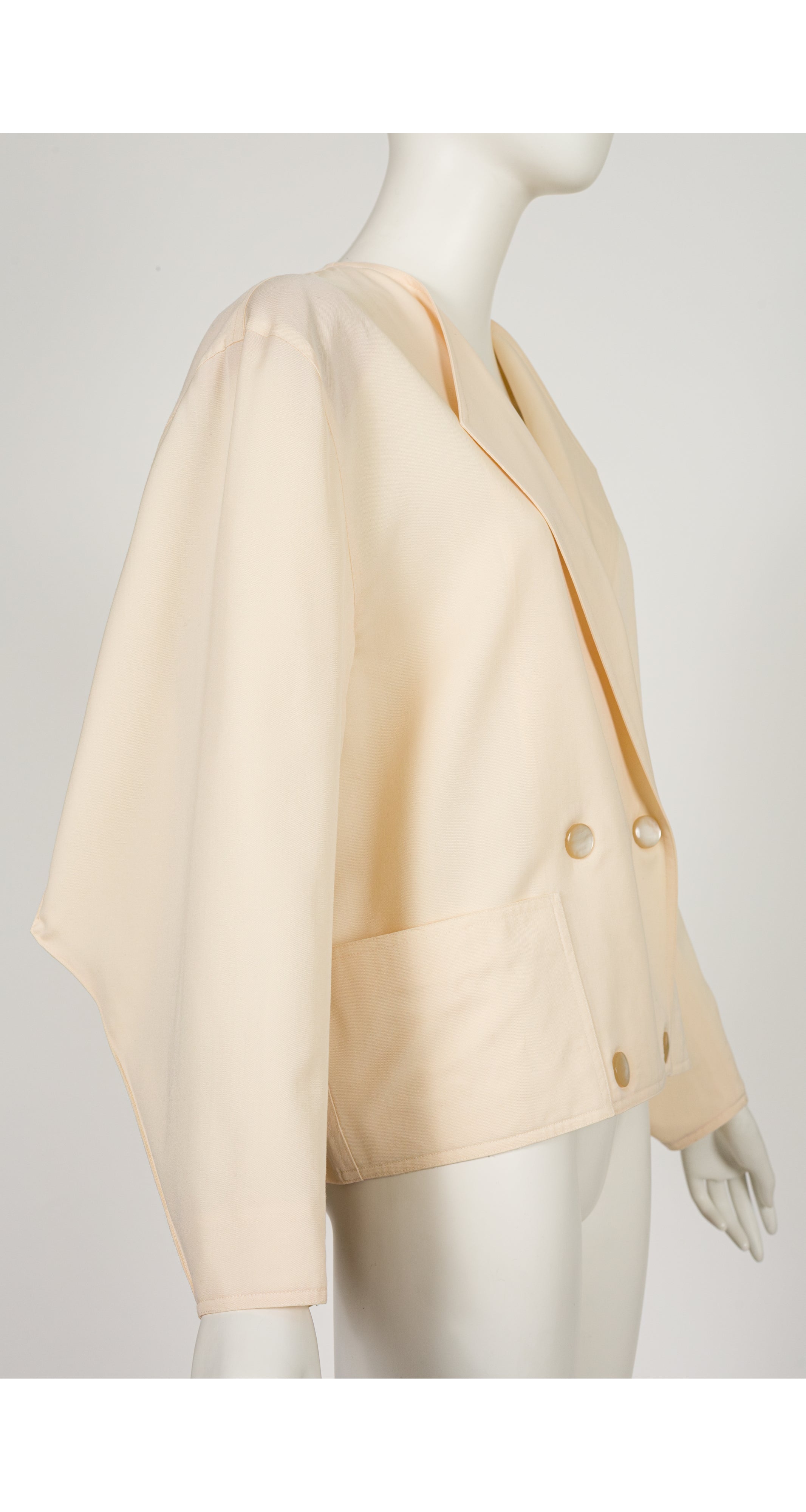 1980s Cream Wool Gabardine Triangular Sleeve Jacket