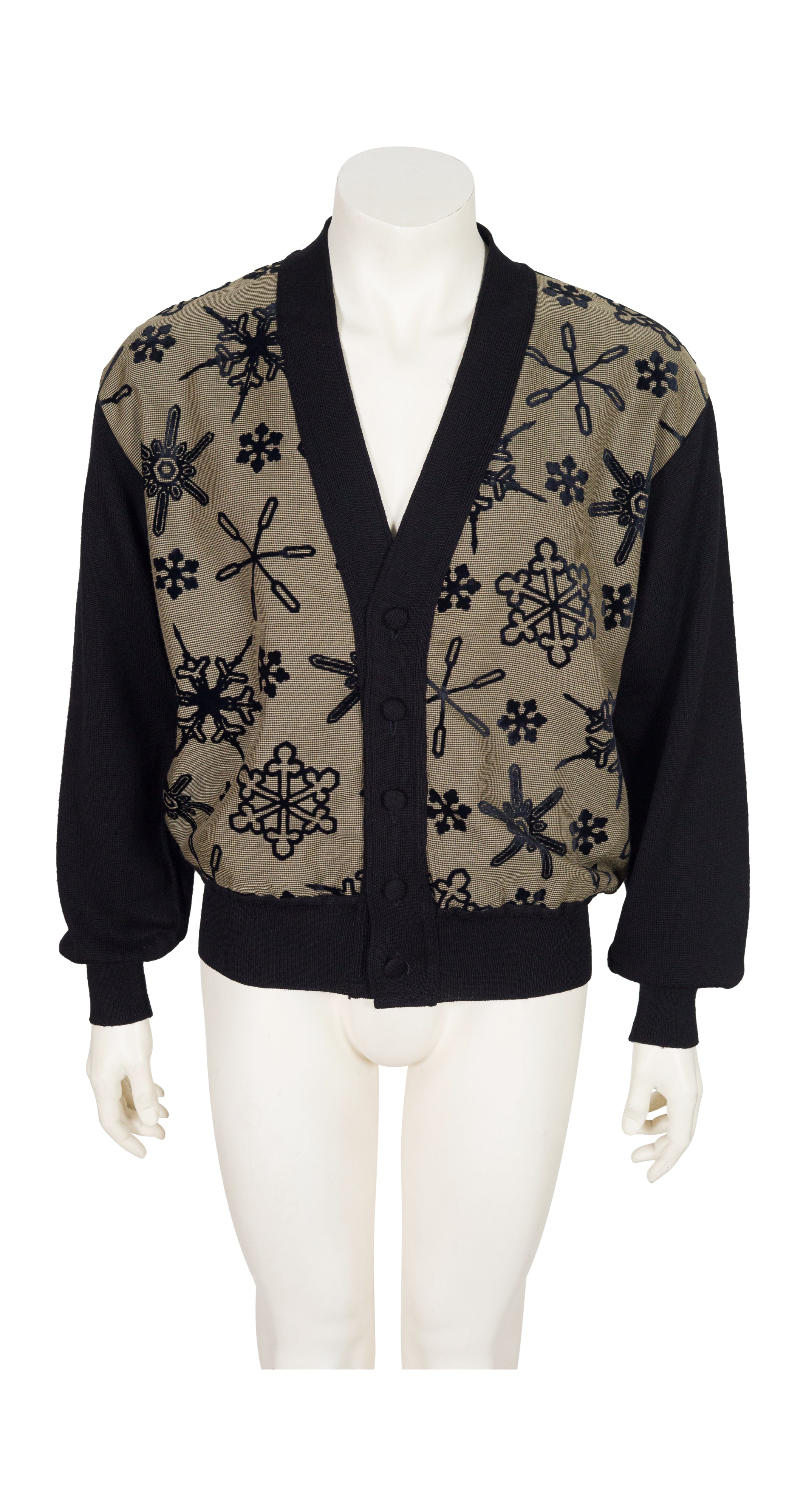 1980s Men's Snowflake Houndstooth Print Black Wool Cardigan