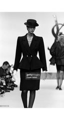 1983 S/S Navy Wool Gabardine Hourglass Blazer